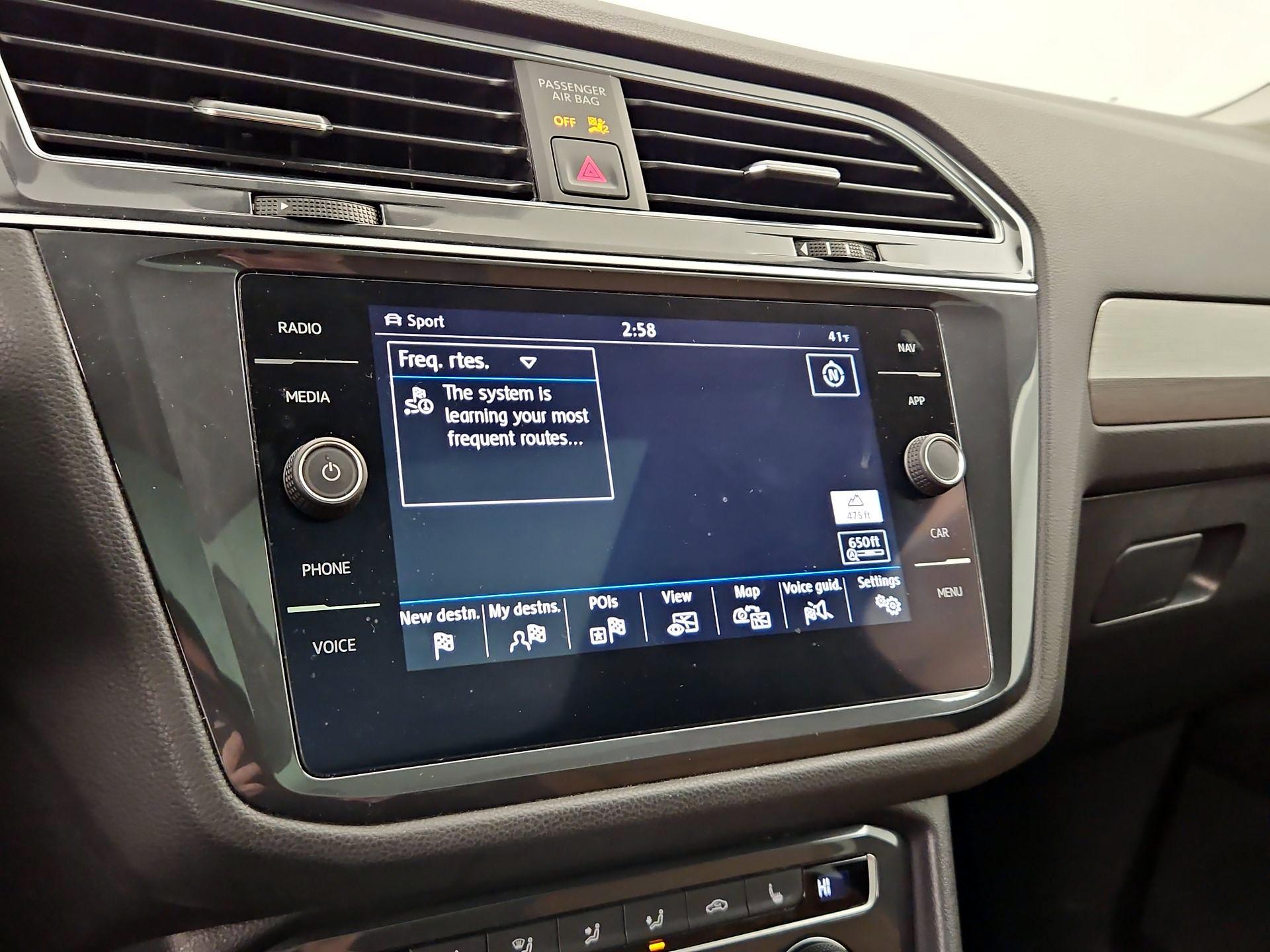 Thumbnail: 2019 Volkswagen Tiguan - 14