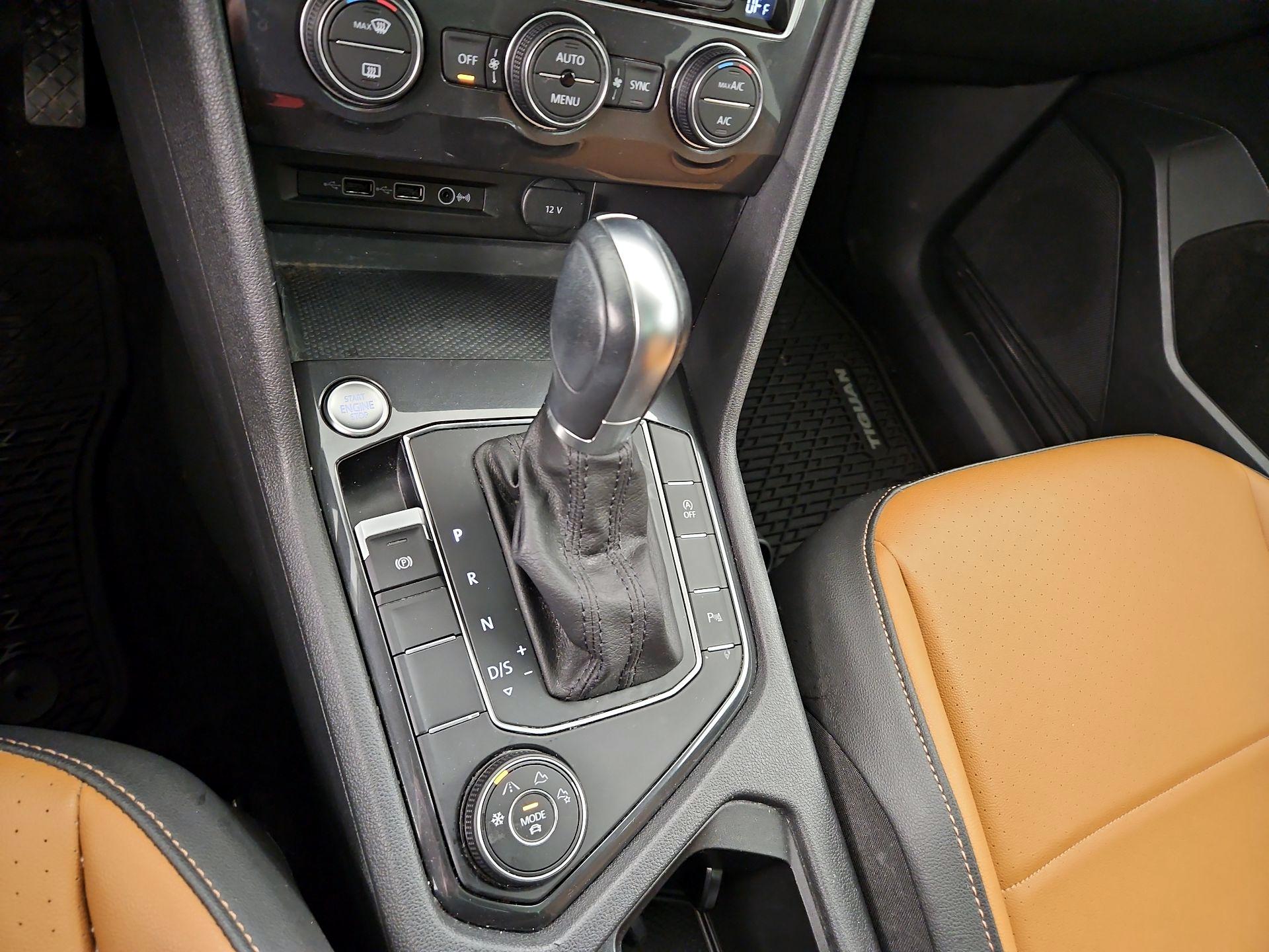 Thumbnail: 2019 Volkswagen Tiguan - 18