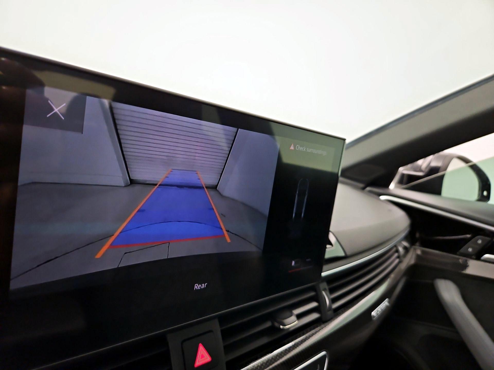 Thumbnail: 2020 Audi S4 - 14