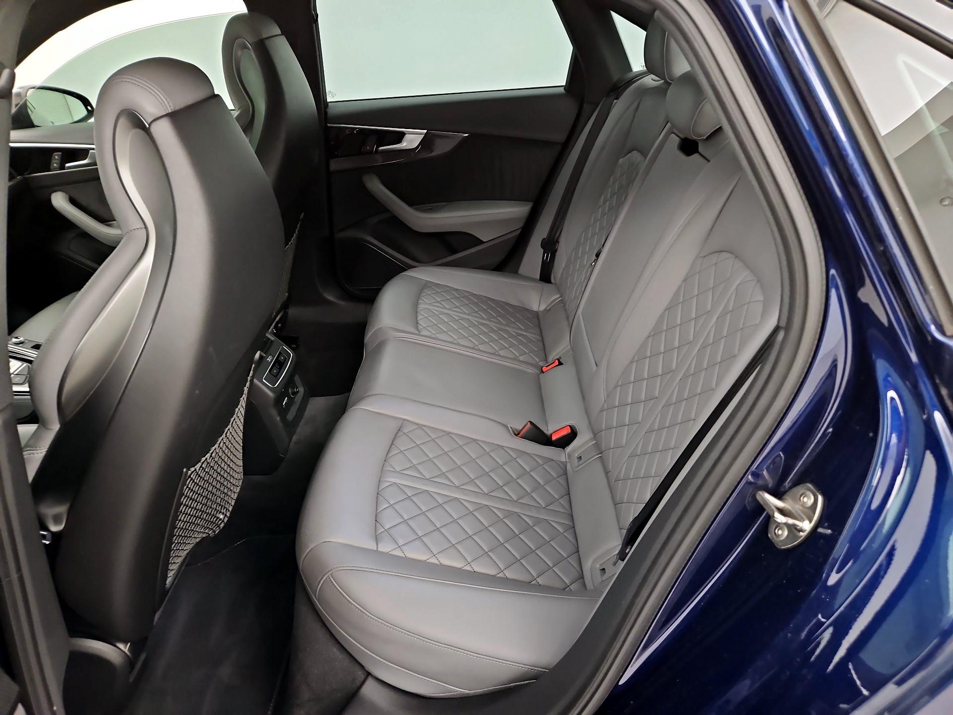 Thumbnail: 2020 Audi S4 - 20