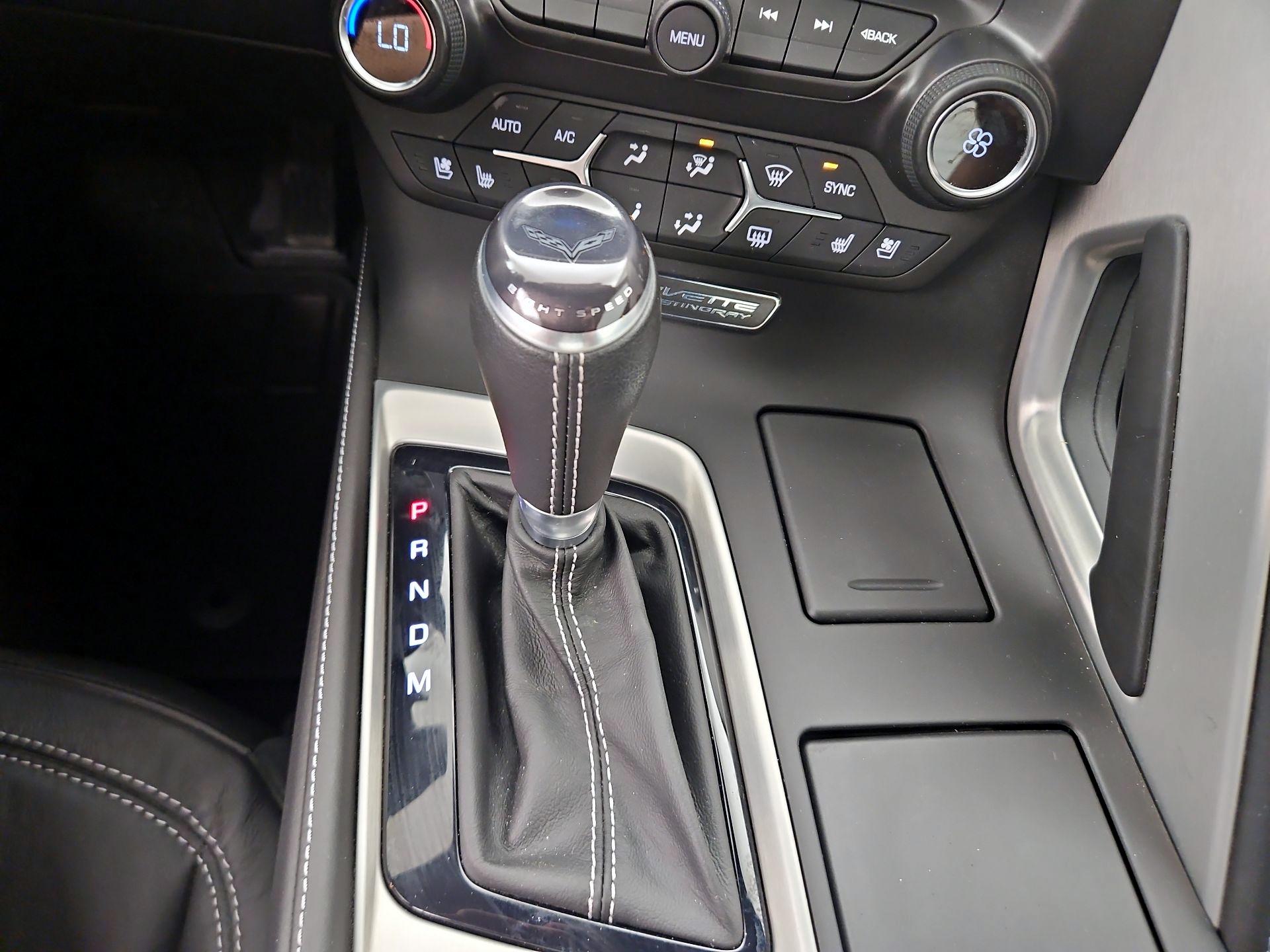 Thumbnail: 2015 Chevrolet Corvette - 18