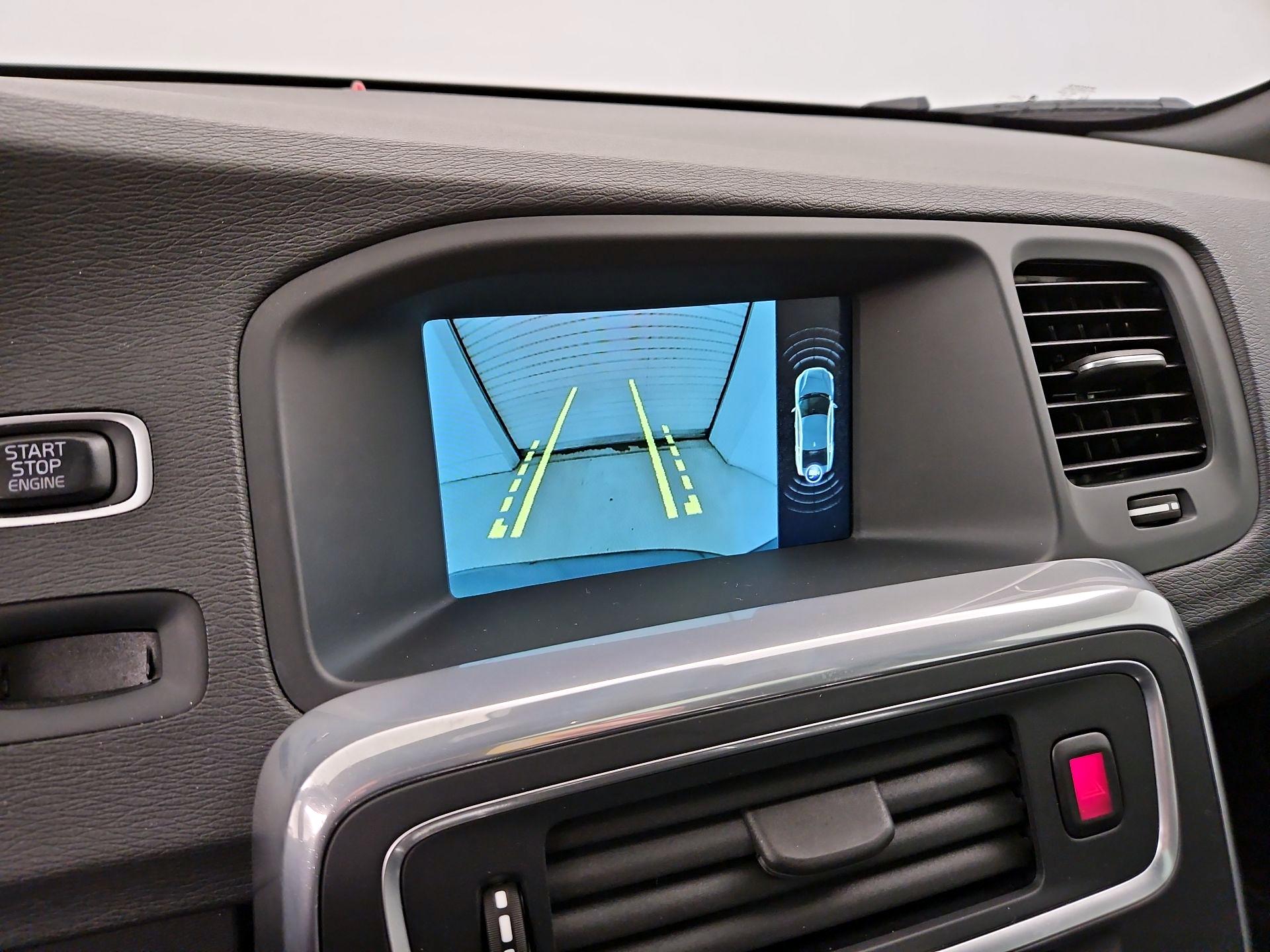 Thumbnail: 2016 Volvo S60 - 15