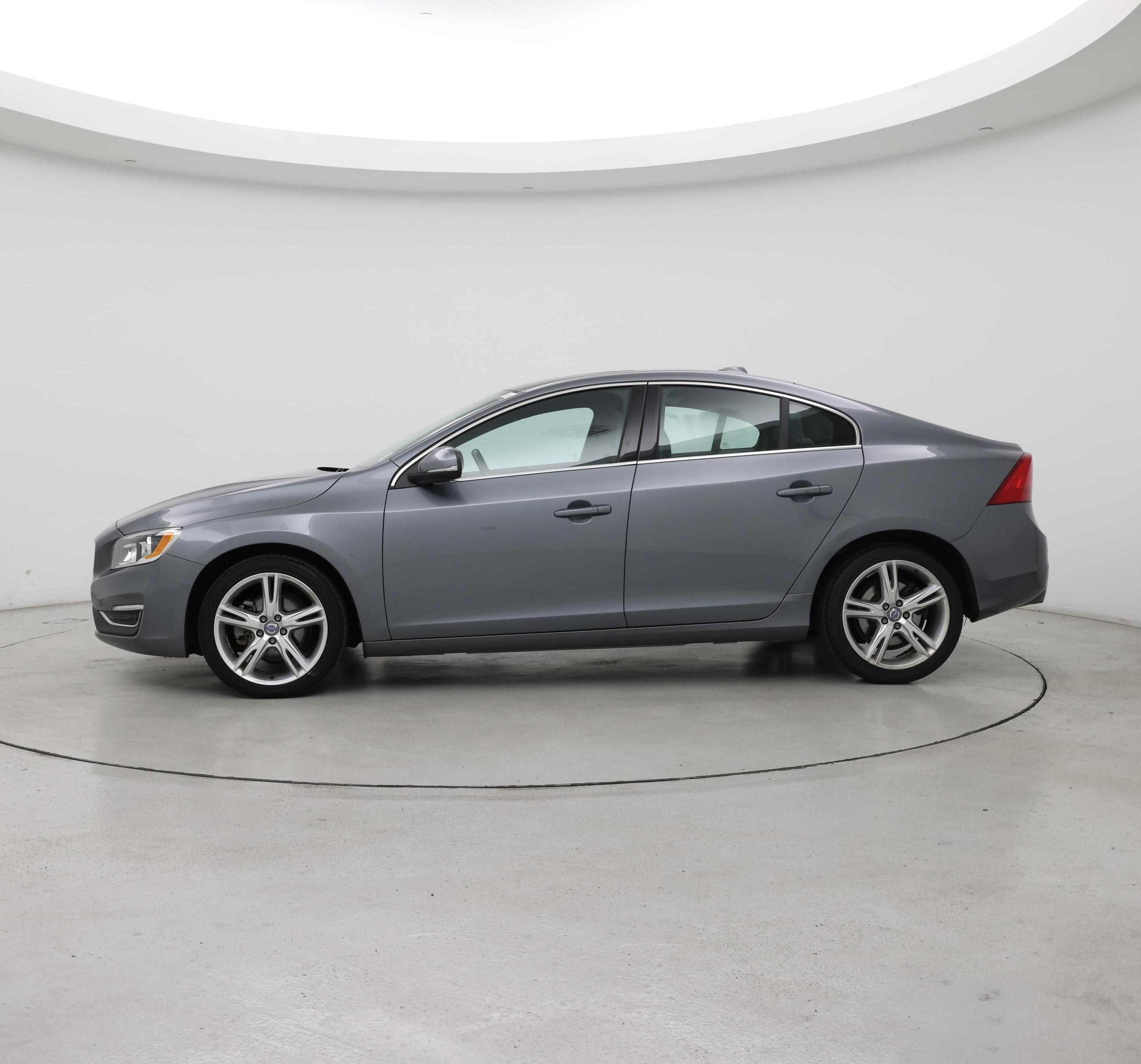 Thumbnail: 2016 Volvo S60 - 3
