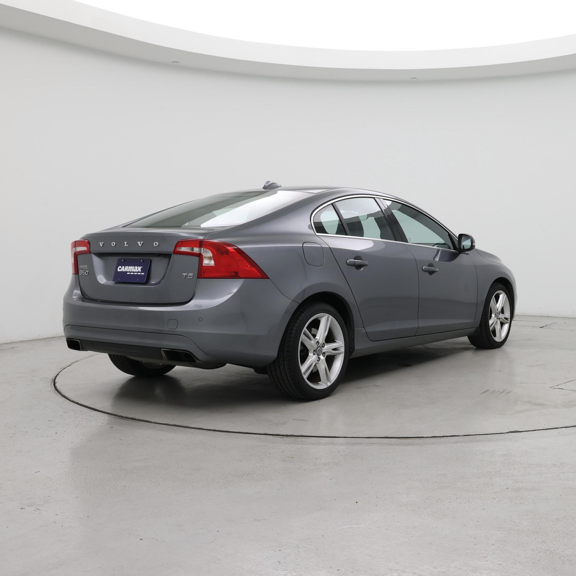 Thumbnail: 2016 Volvo S60 - 8