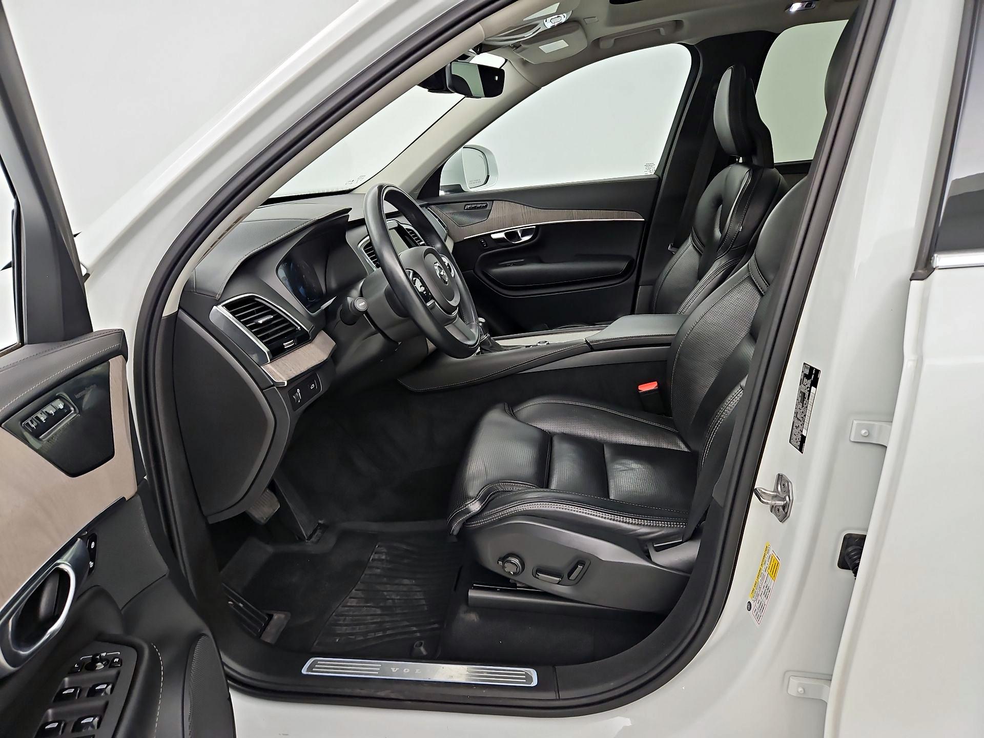 Thumbnail: 2021 Volvo XC90 - 11