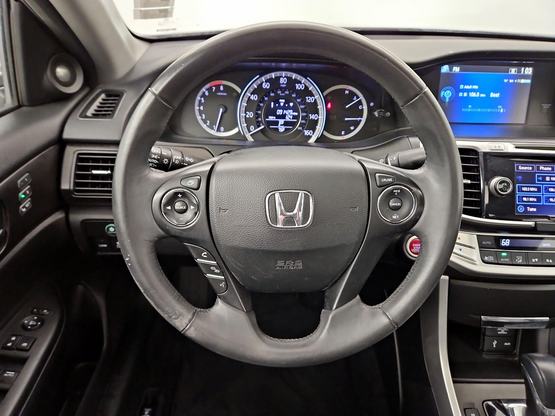 Thumbnail: 2015 Honda Accord - 10