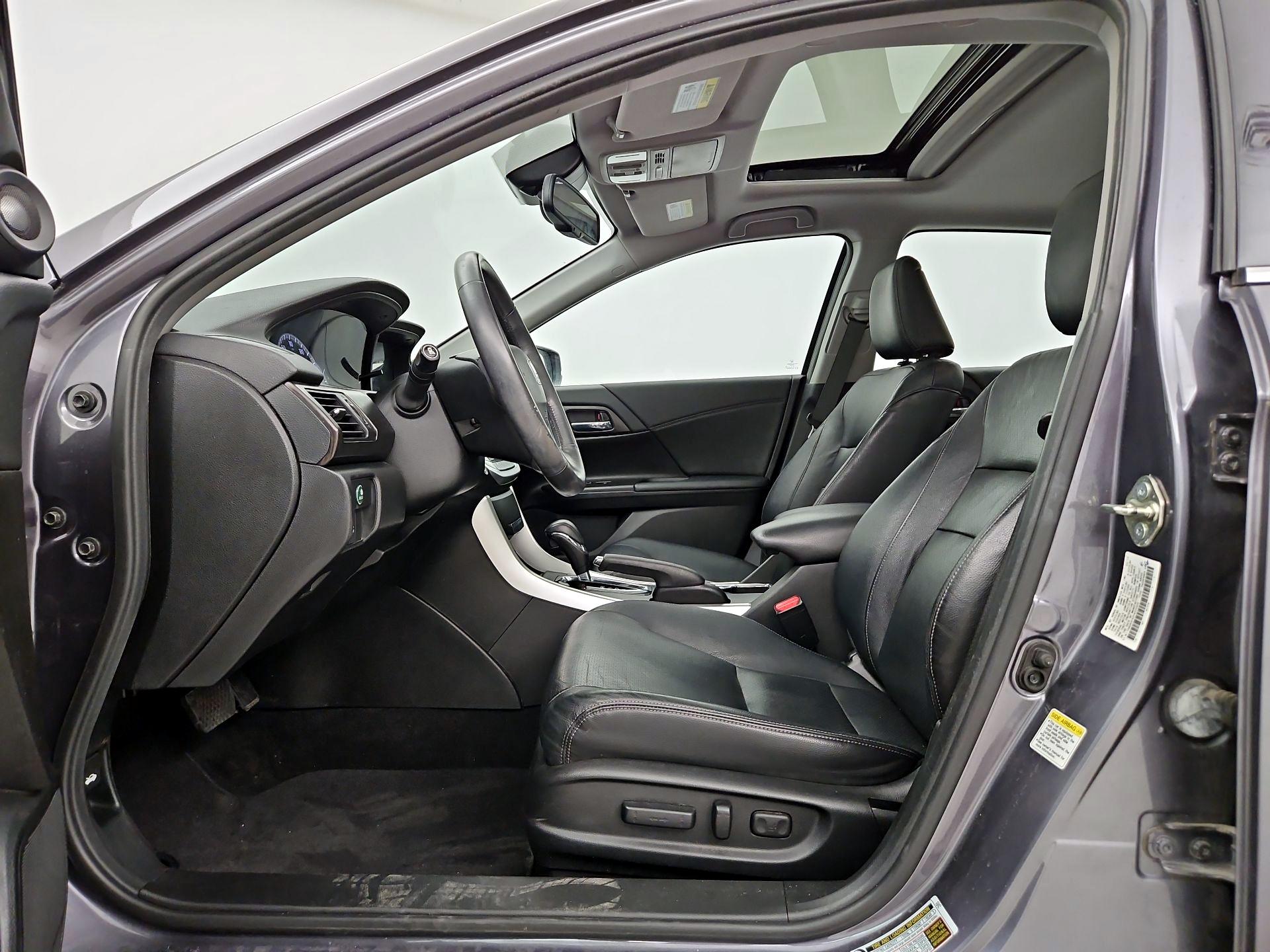 Thumbnail: 2015 Honda Accord - 11