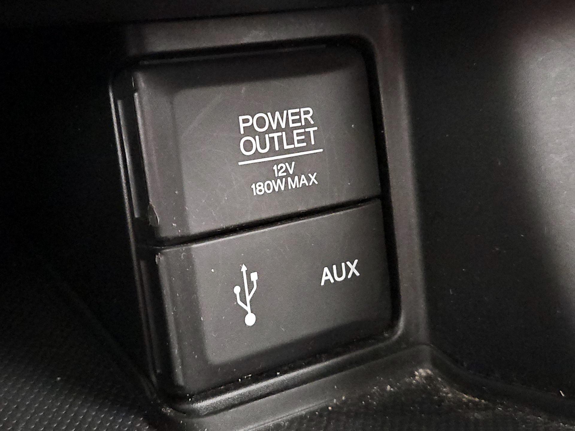 Thumbnail: 2015 Honda Accord - 18