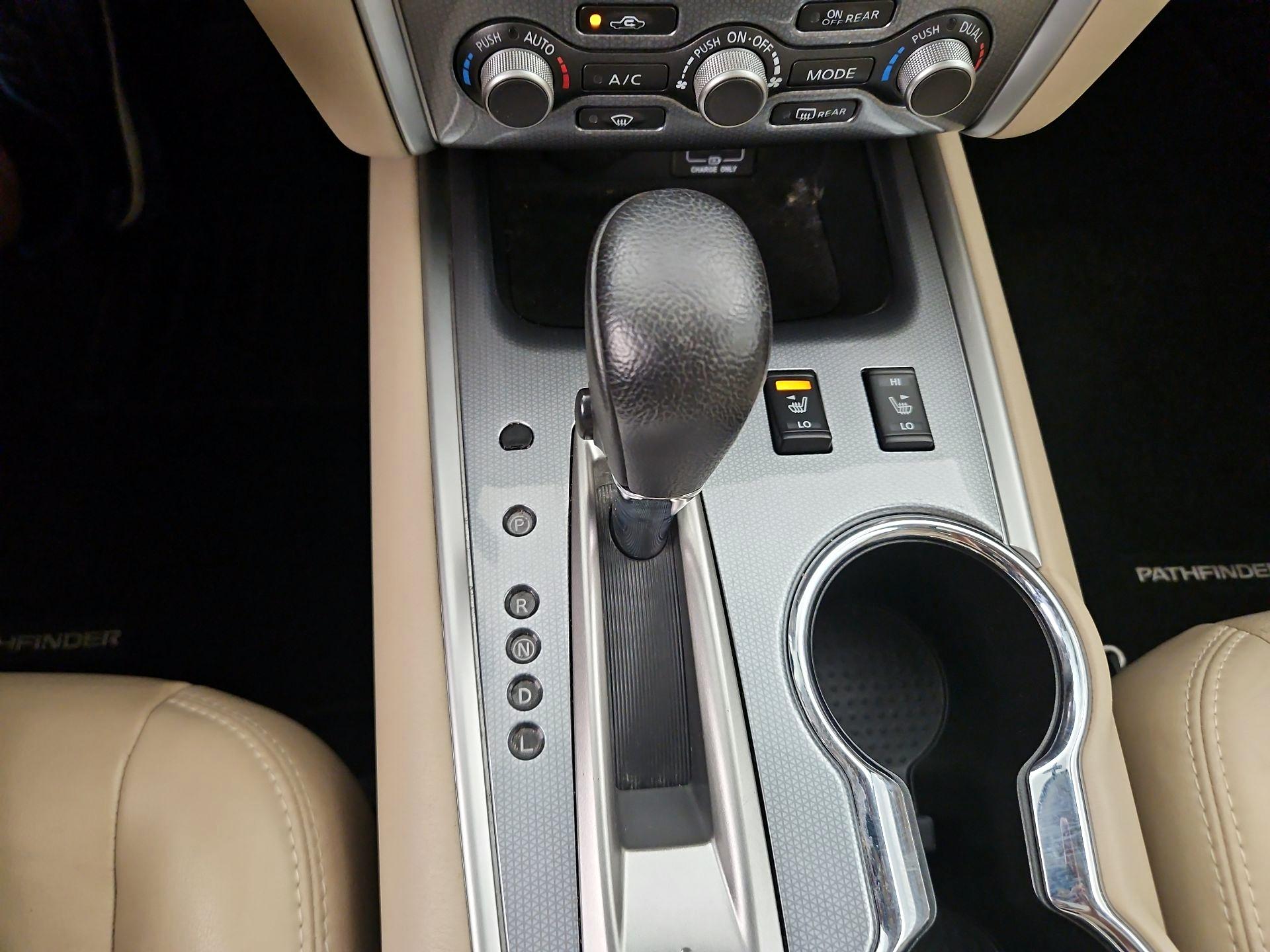 Thumbnail: 2018 Nissan Pathfinder - 18