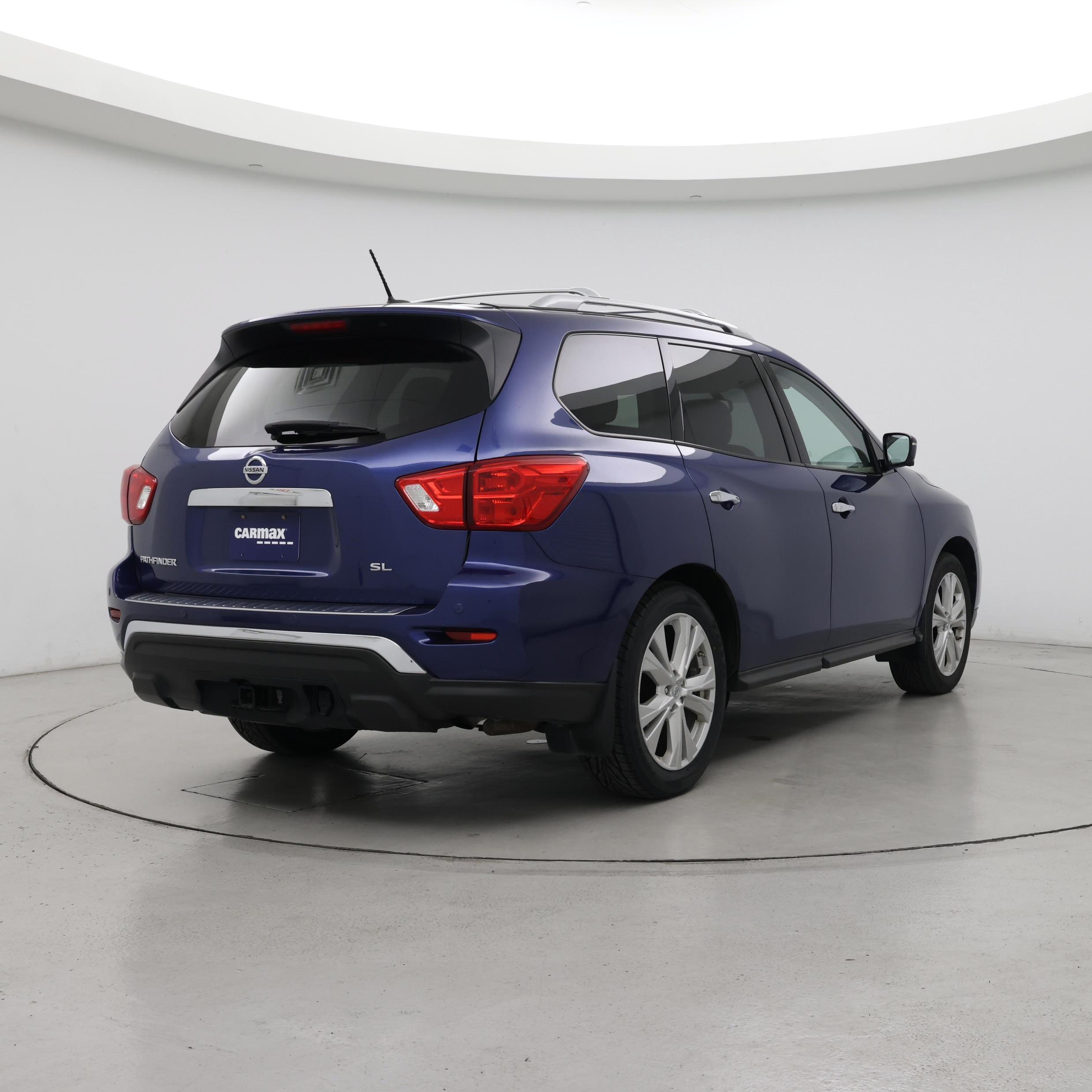 Thumbnail: 2018 Nissan Pathfinder - 8