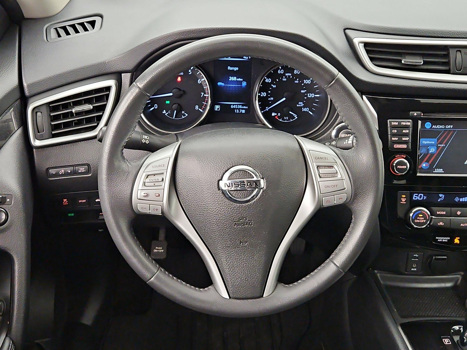 Thumbnail: 2016 Nissan Rogue - 10