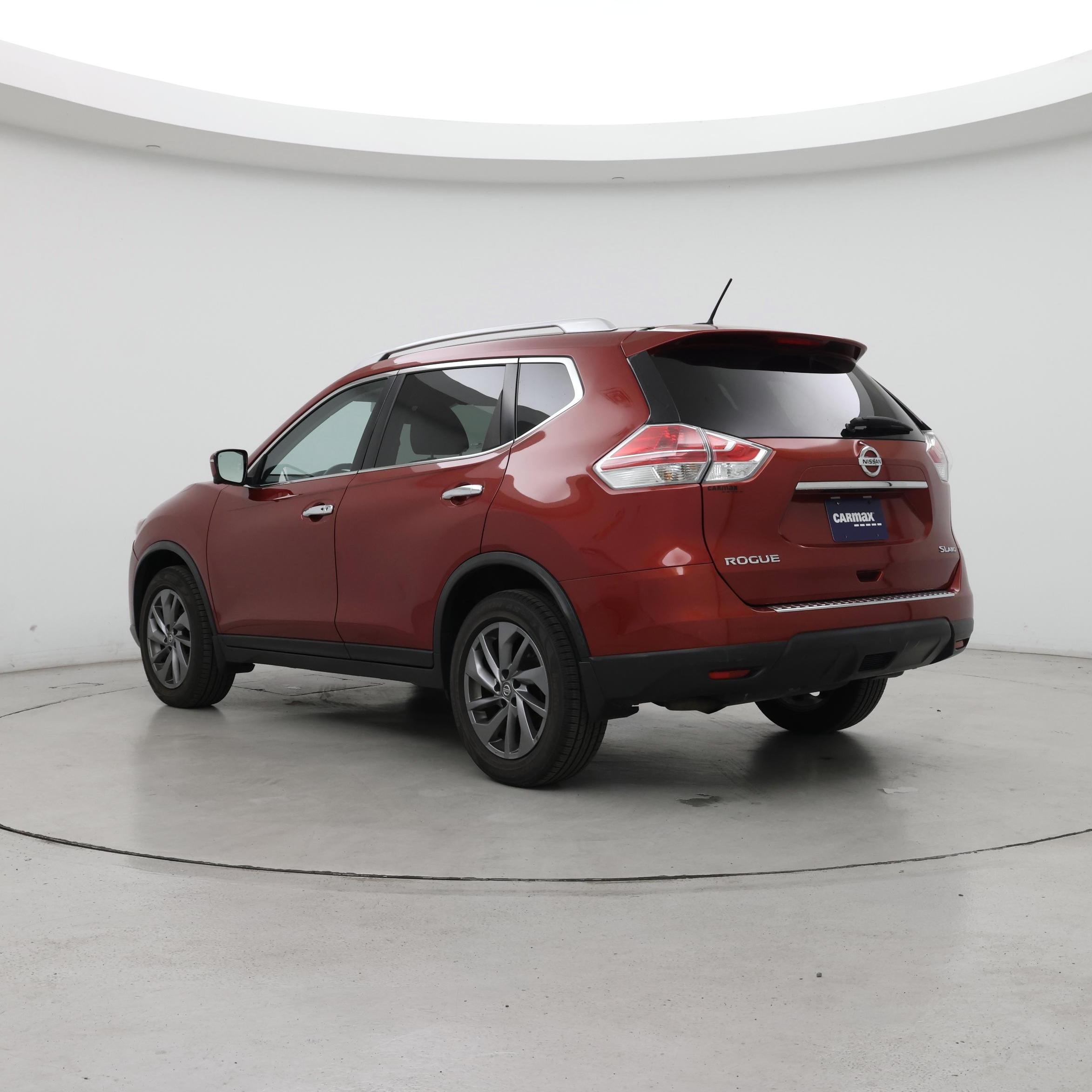 Thumbnail: 2016 Nissan Rogue - 2