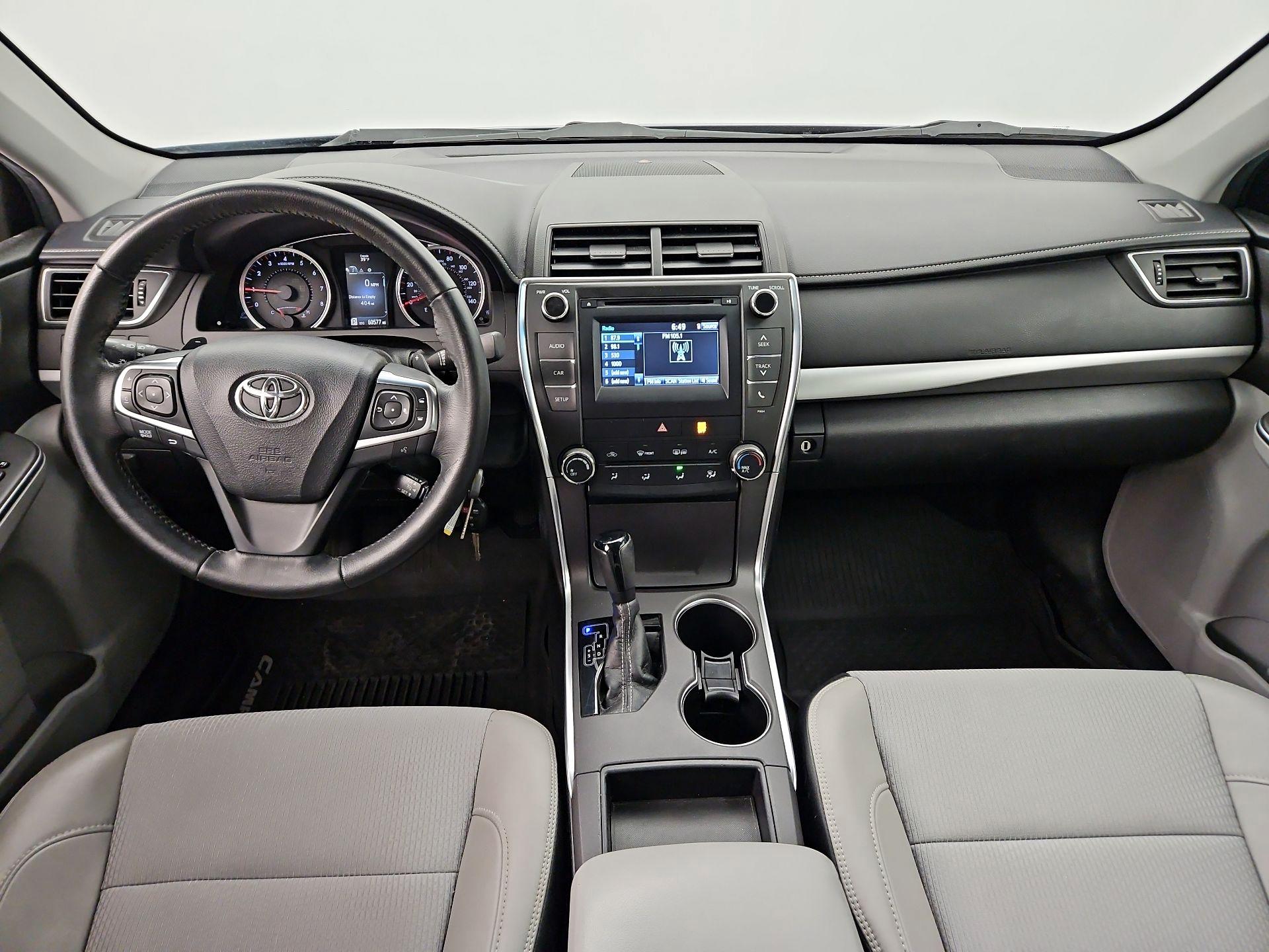 Thumbnail: 2016 Toyota Camry - 9