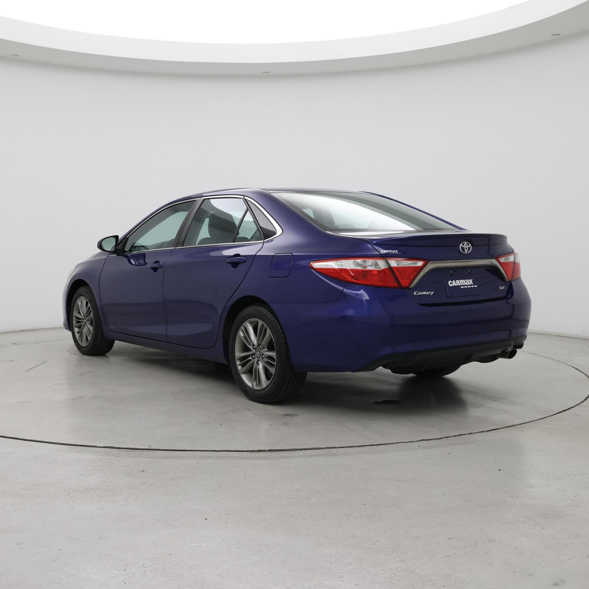 Thumbnail: 2016 Toyota Camry - 2