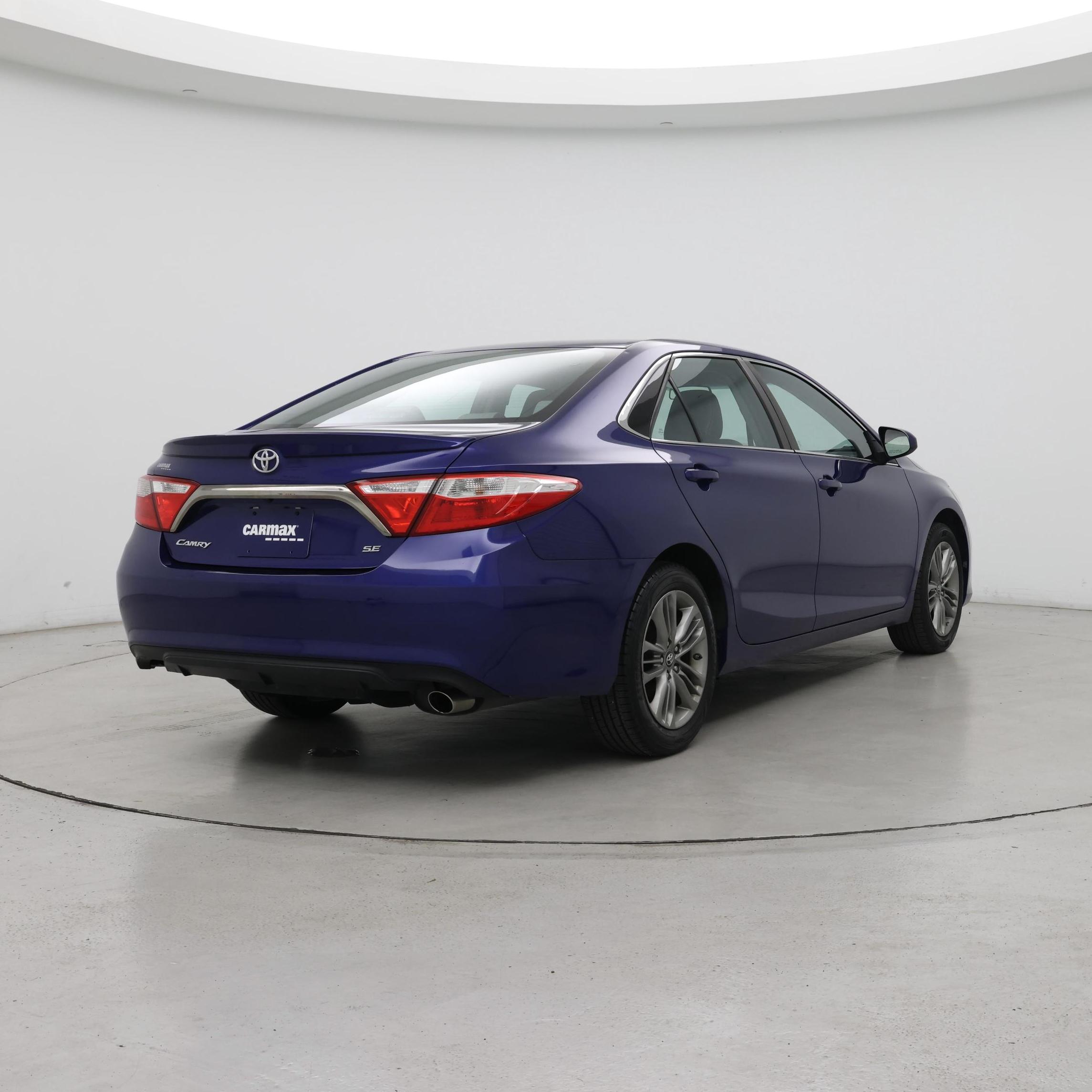 Thumbnail: 2016 Toyota Camry - 8