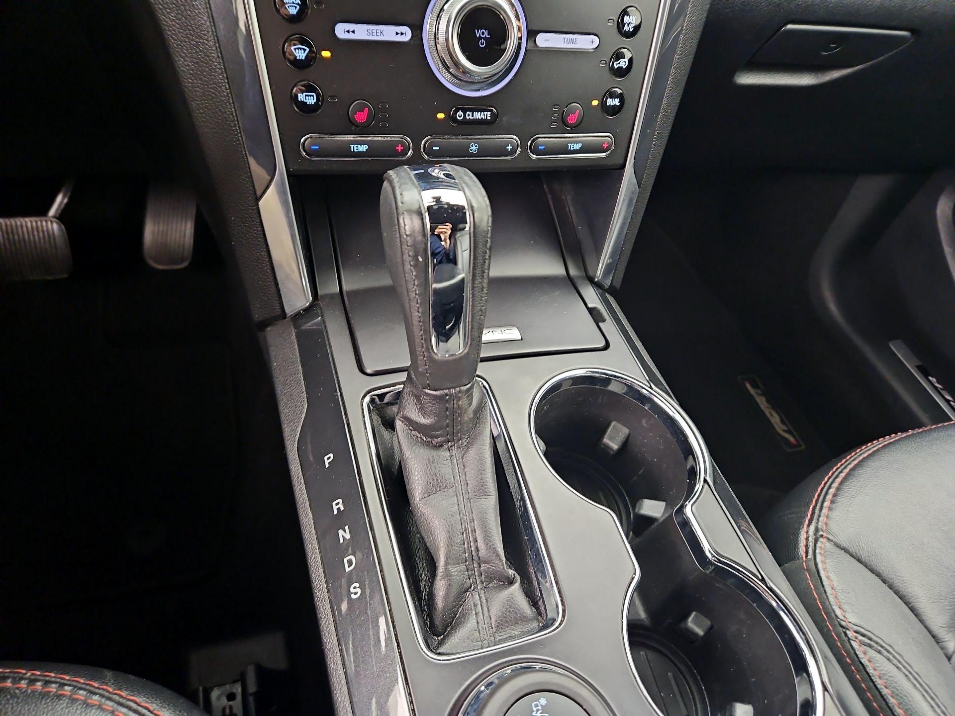 Thumbnail: 2019 Ford Explorer - 18