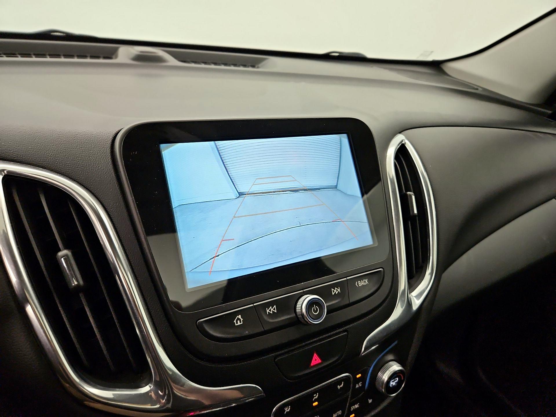 Thumbnail: 2018 Chevrolet Equinox - 14