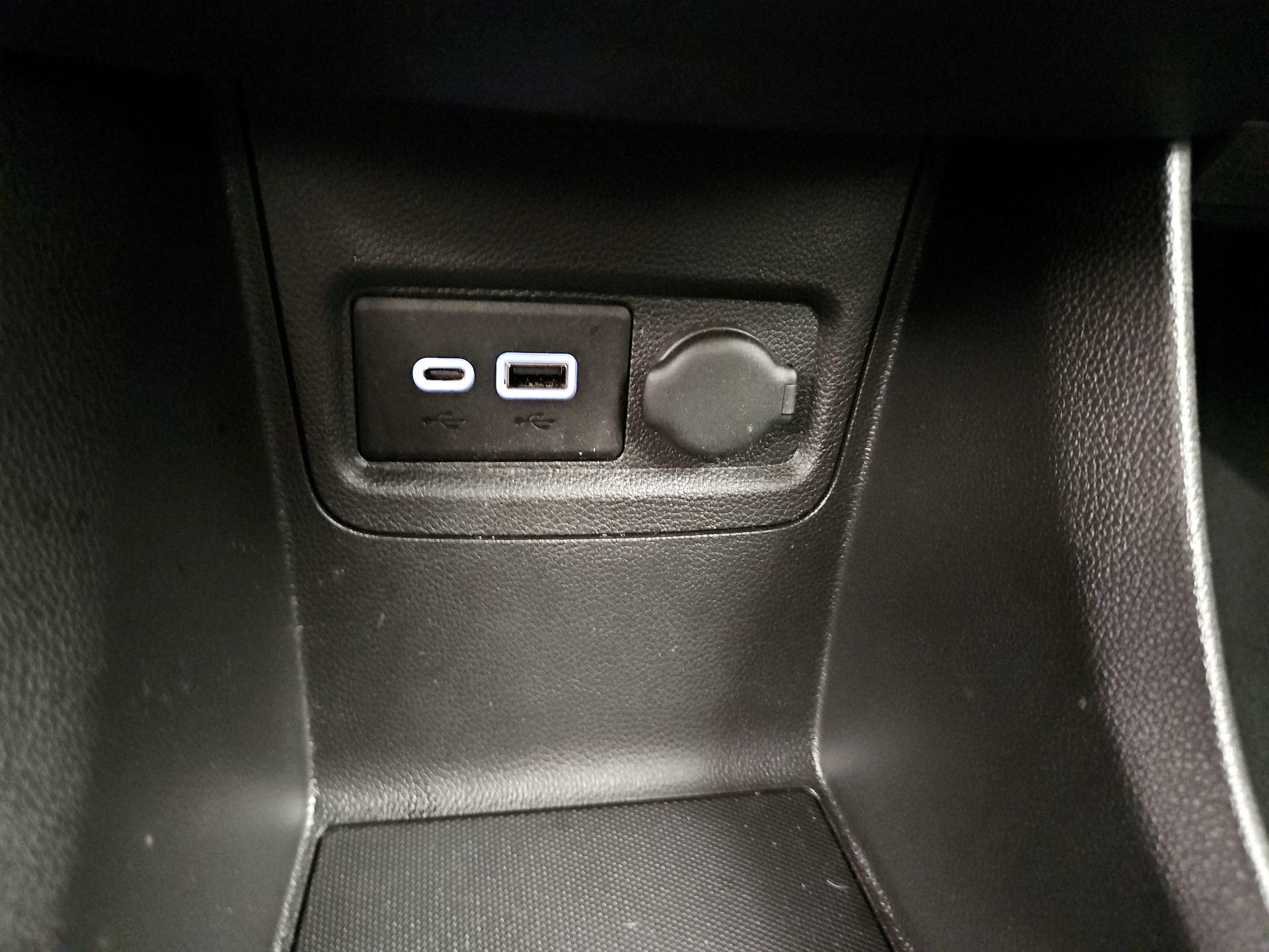 Thumbnail: 2019 Chevrolet Spark - 18