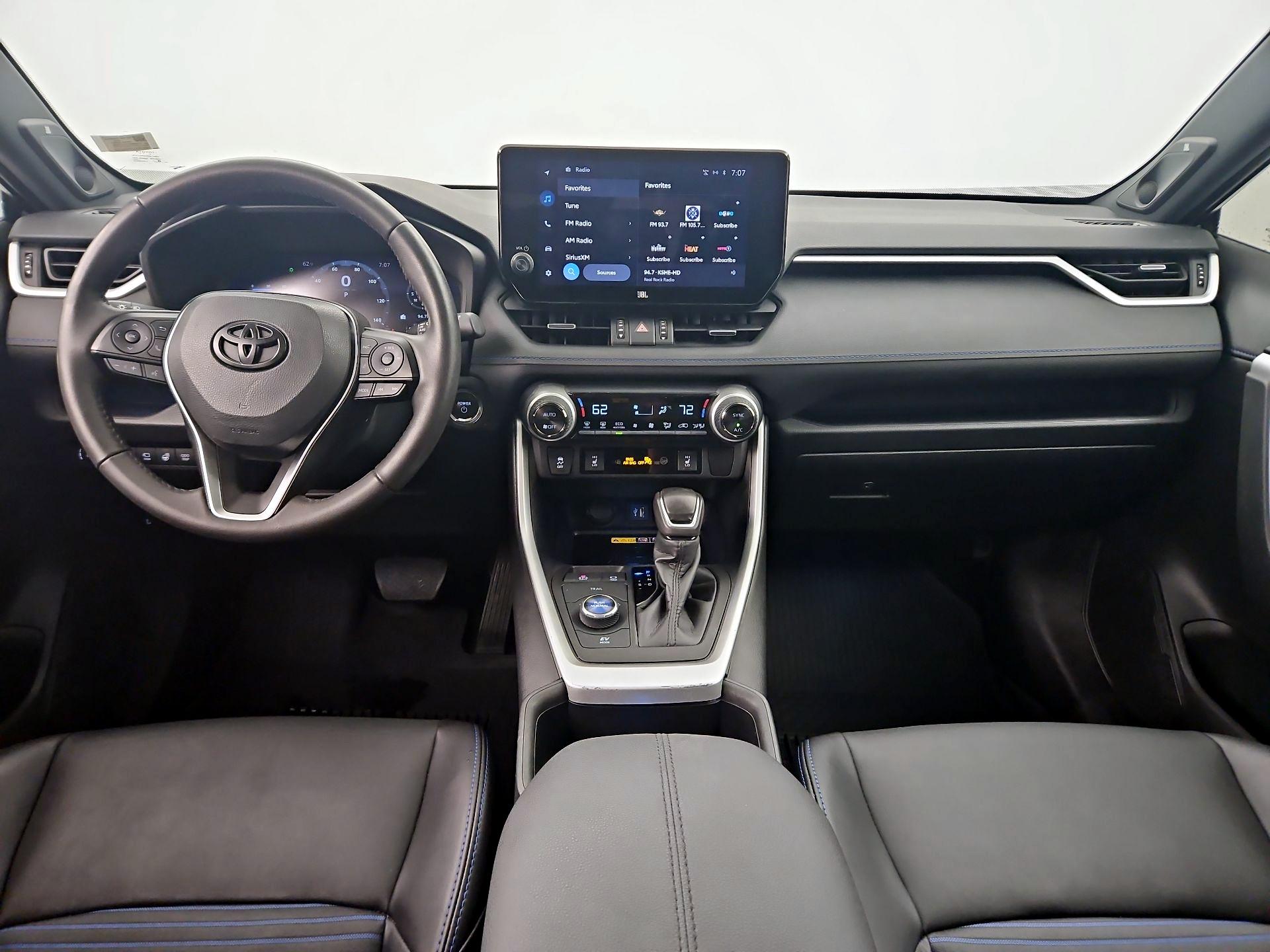 Thumbnail: 2023 Toyota RAV4 - 9