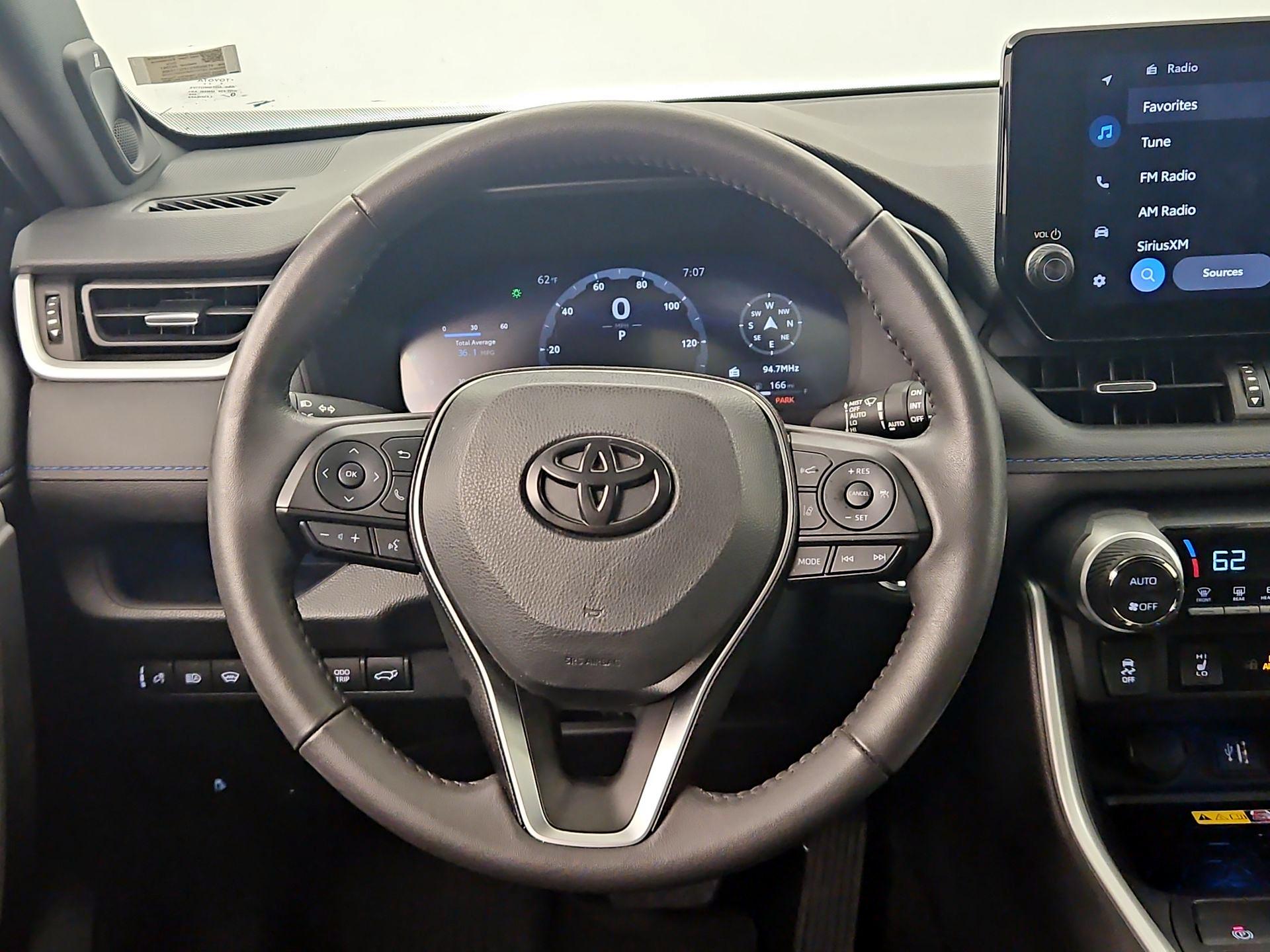 Thumbnail: 2023 Toyota RAV4 - 10