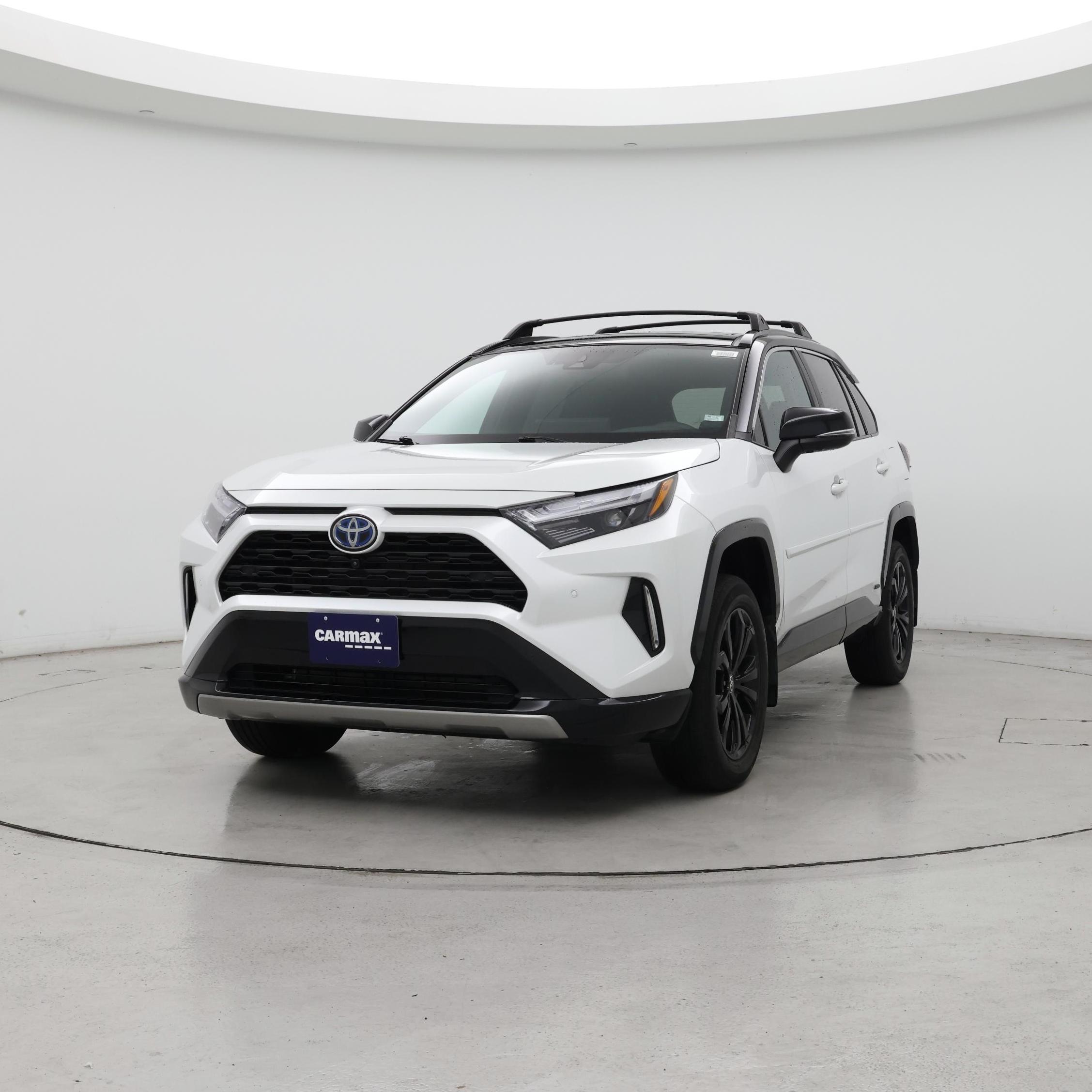 Thumbnail: 2023 Toyota RAV4 - 4