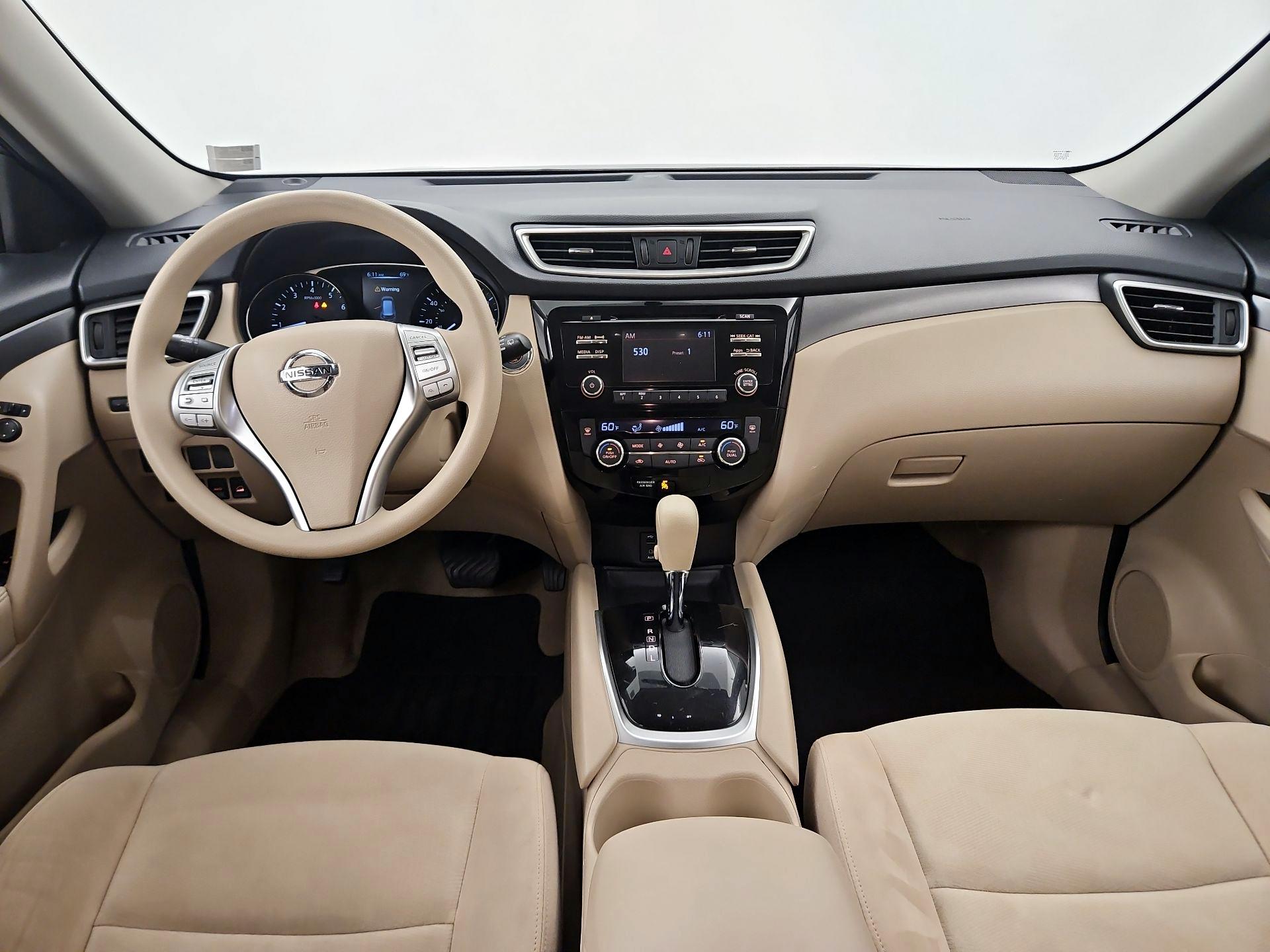 Thumbnail: 2015 Nissan Rogue - 9