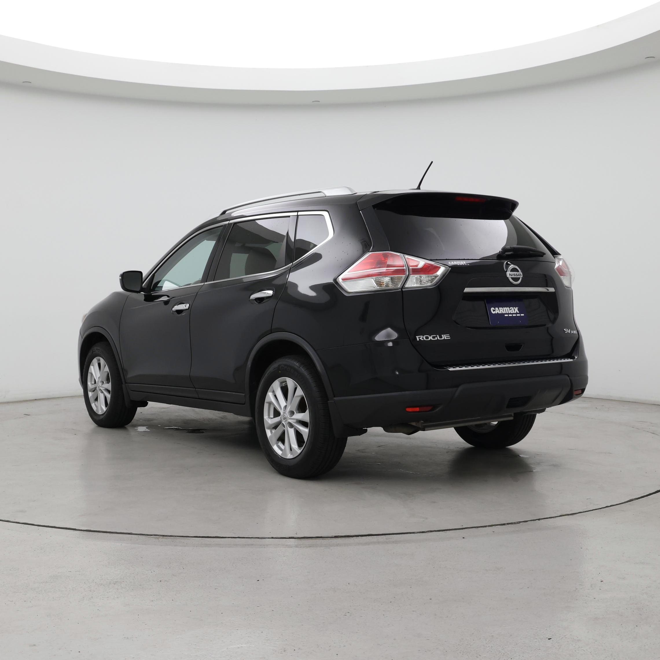 Thumbnail: 2015 Nissan Rogue - 2