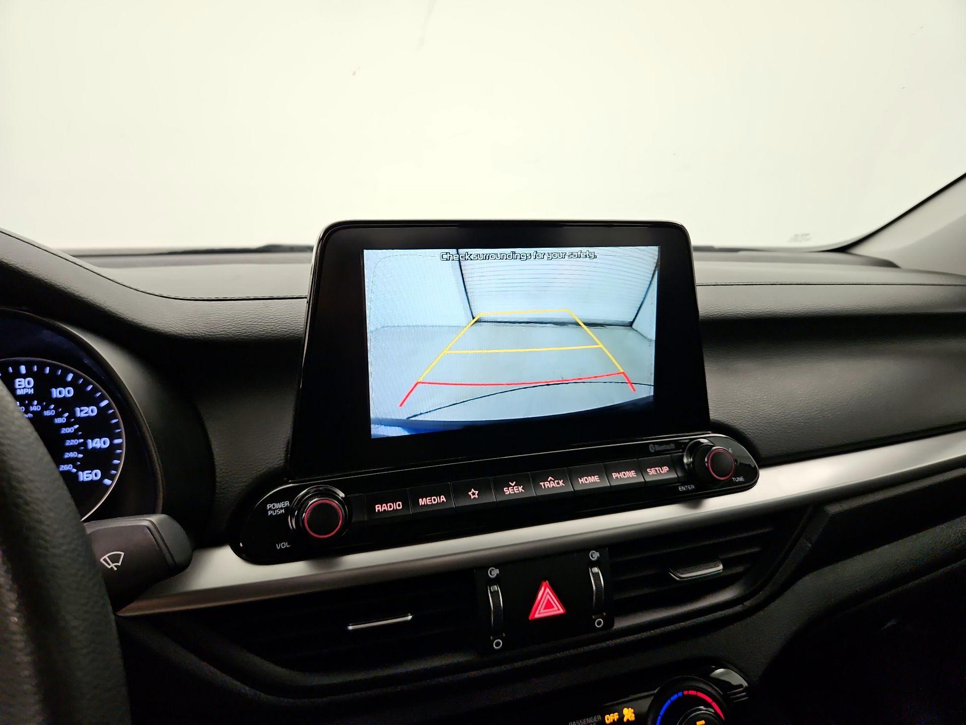 Thumbnail: 2019 Kia Forte - 14