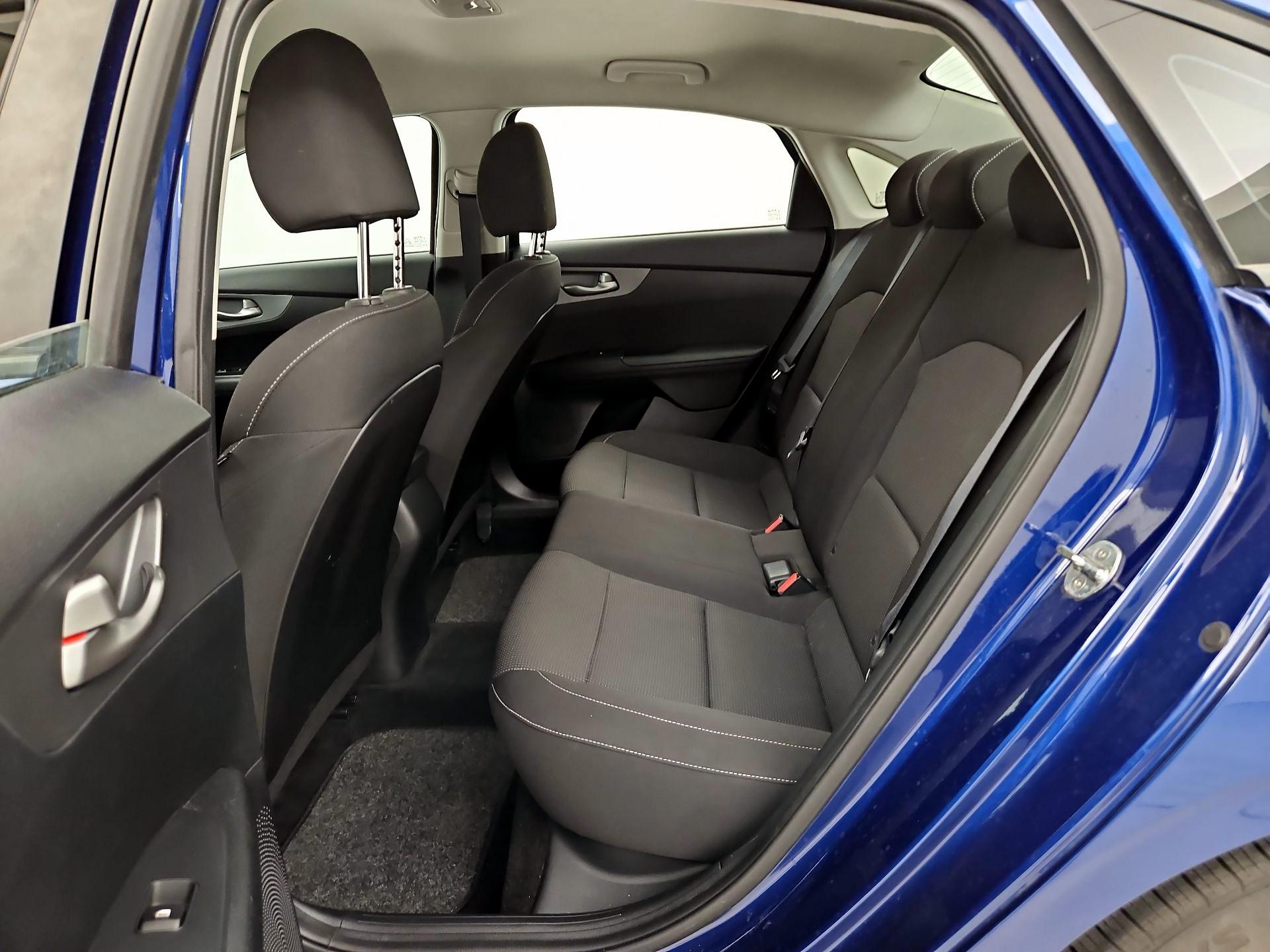 Thumbnail: 2019 Kia Forte - 19