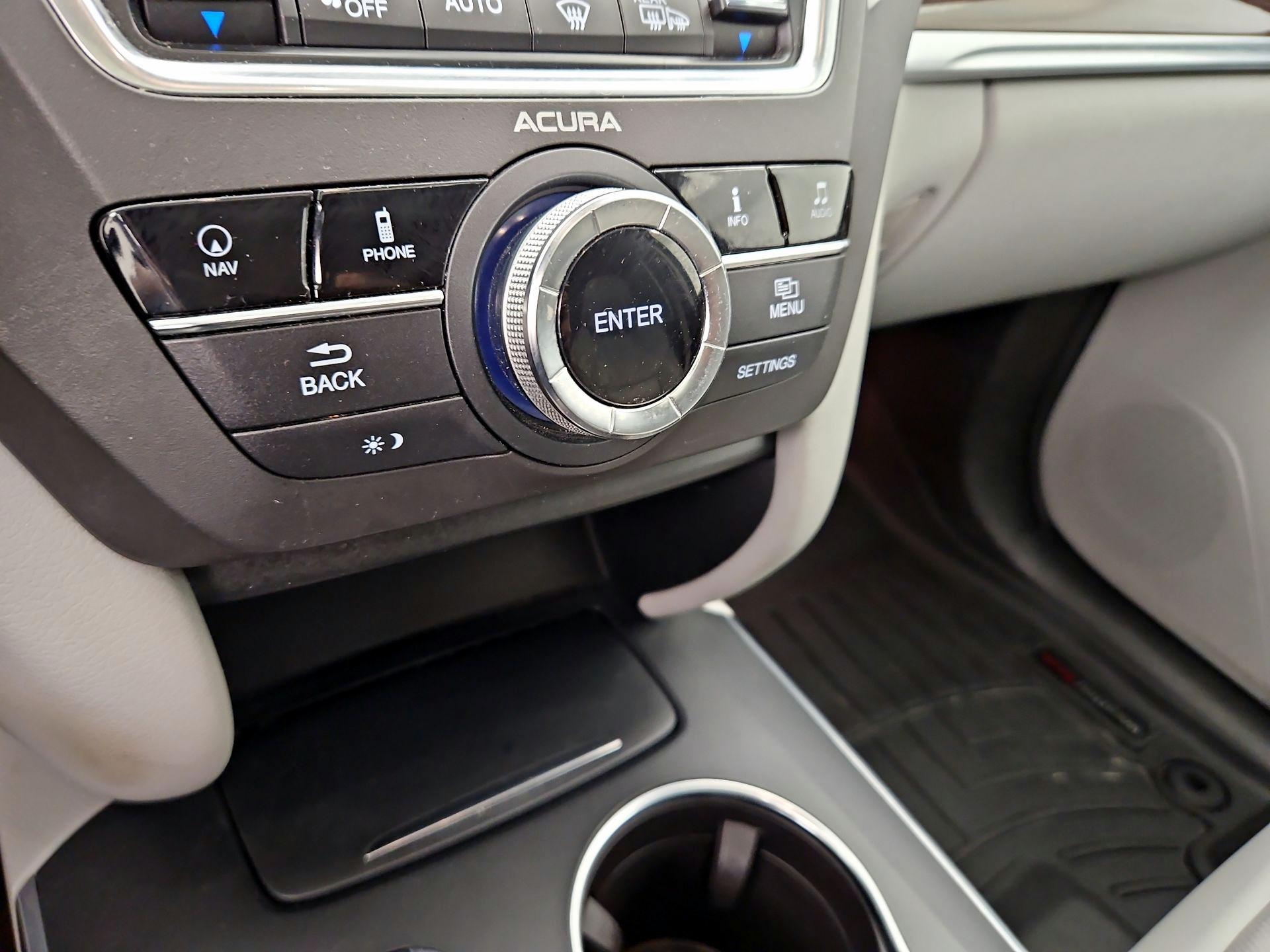 Thumbnail: 2016 Acura MDX - 16
