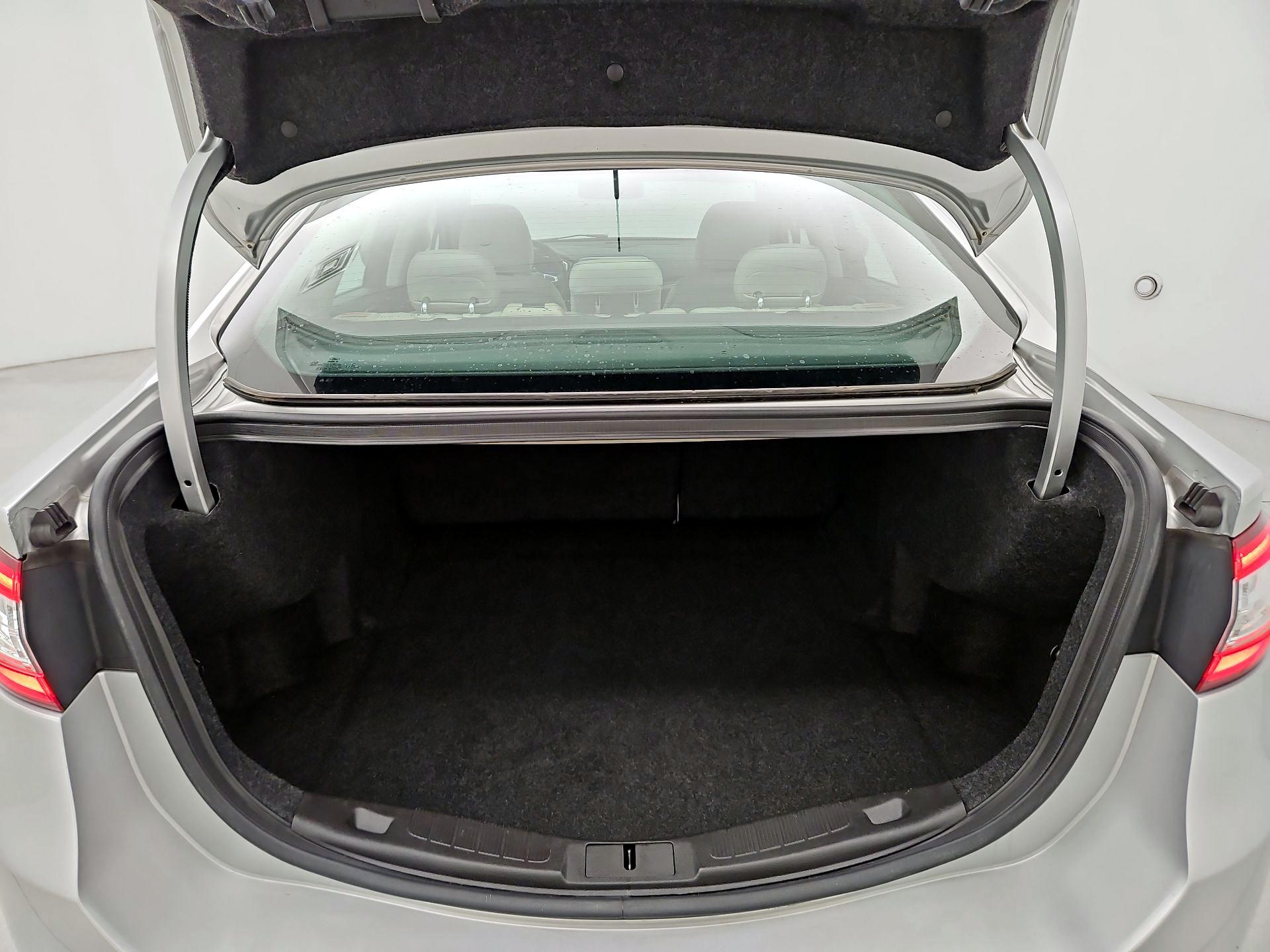 Thumbnail: 2016 Ford Fusion - 20