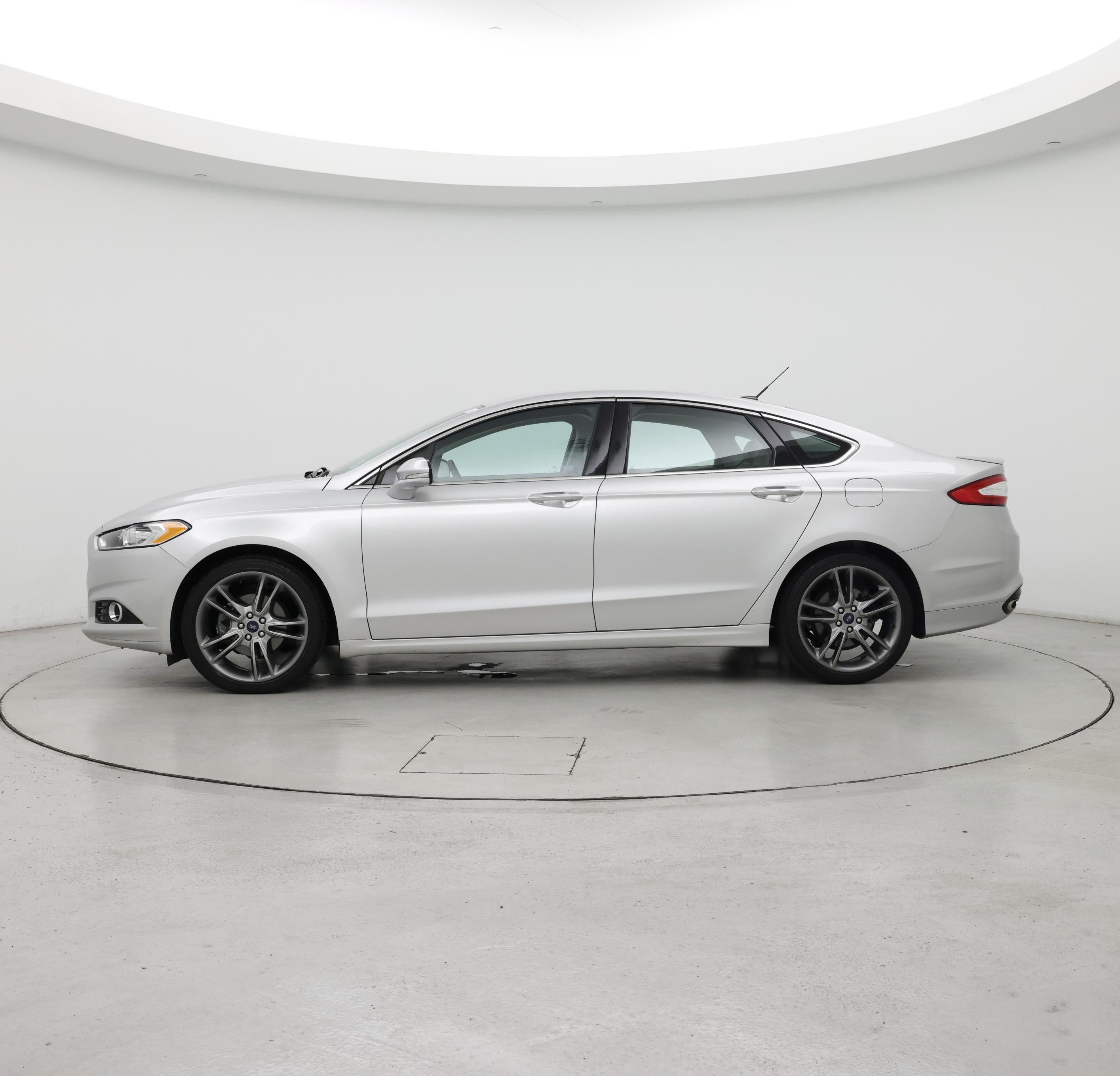 Thumbnail: 2016 Ford Fusion - 3