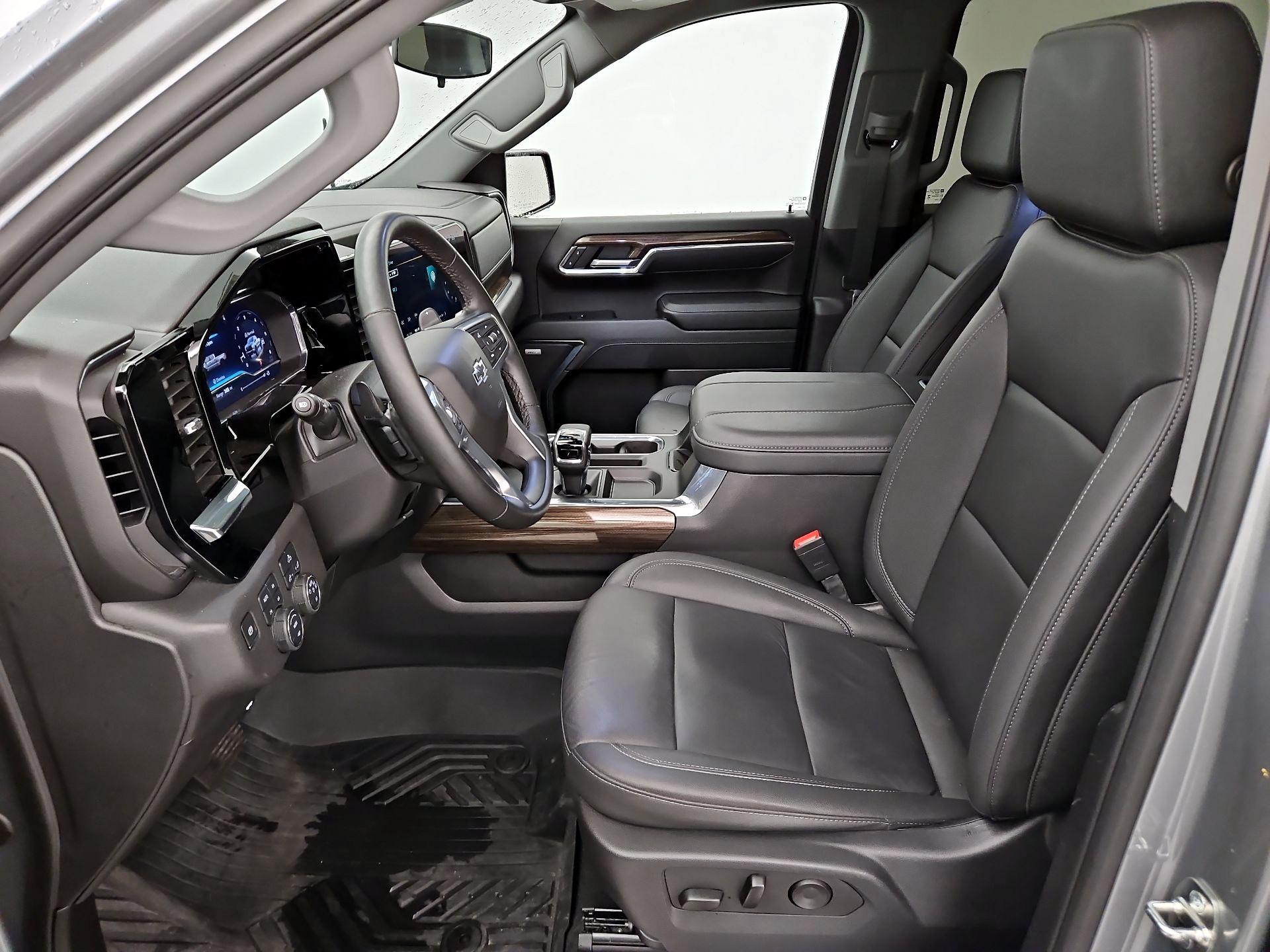 Thumbnail: 2024 Chevrolet Silverado 1500 - 11