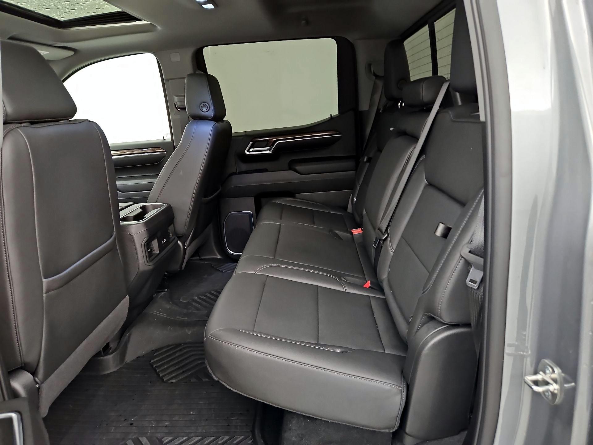 Thumbnail: 2024 Chevrolet Silverado 1500 - 20