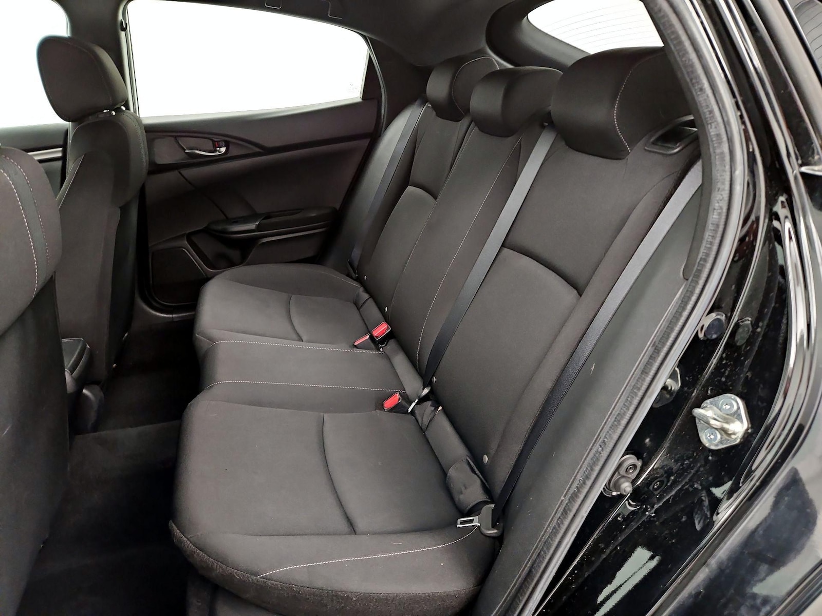 2018 Honda Civic Hatchback Sport - Photo 20