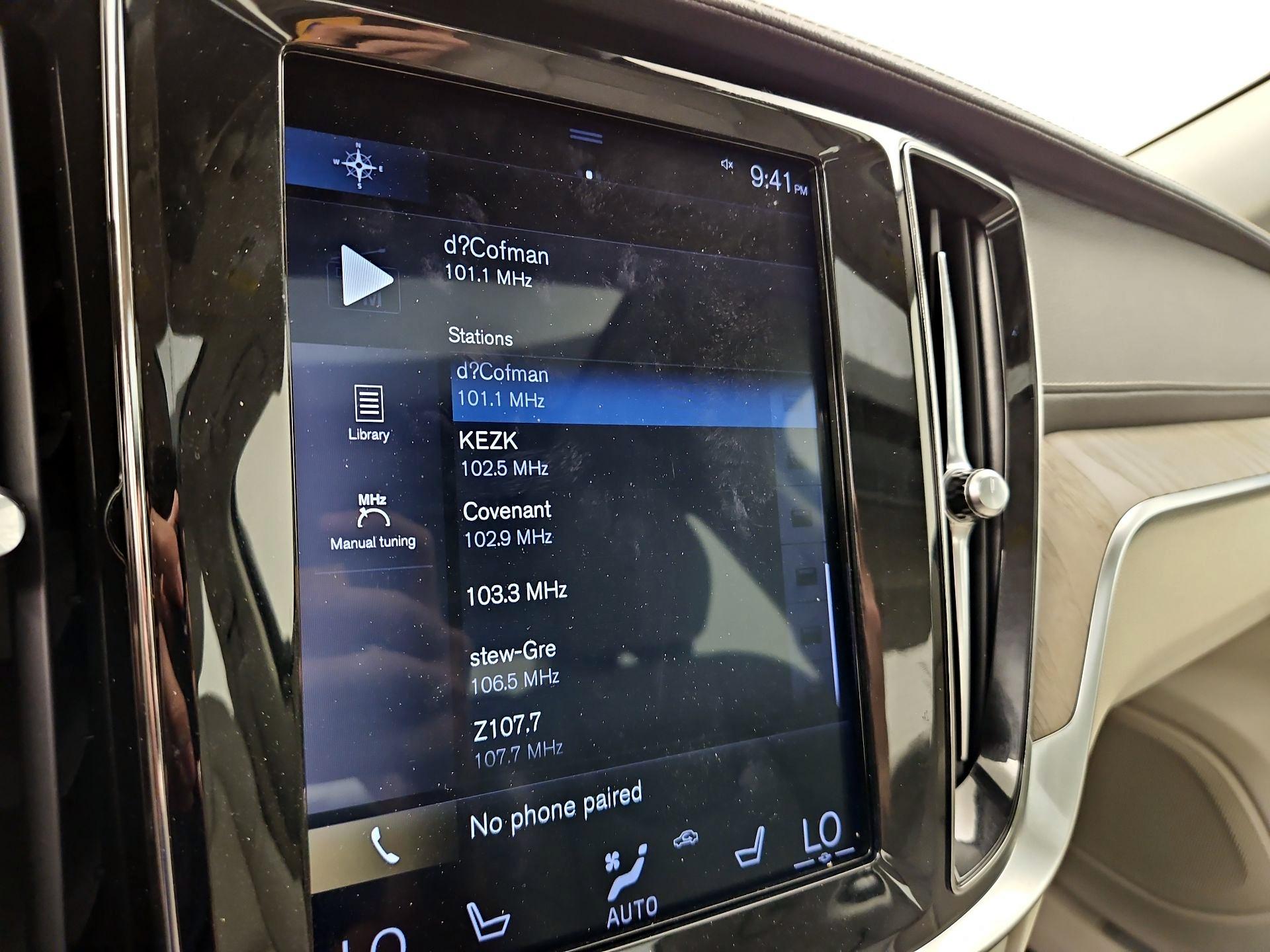 Thumbnail: 2019 Volvo S60 - 16