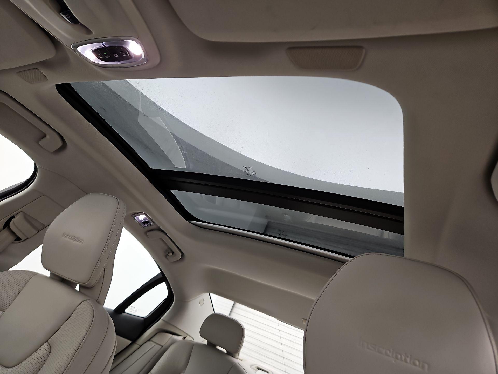 Thumbnail: 2019 Volvo S60 - 20