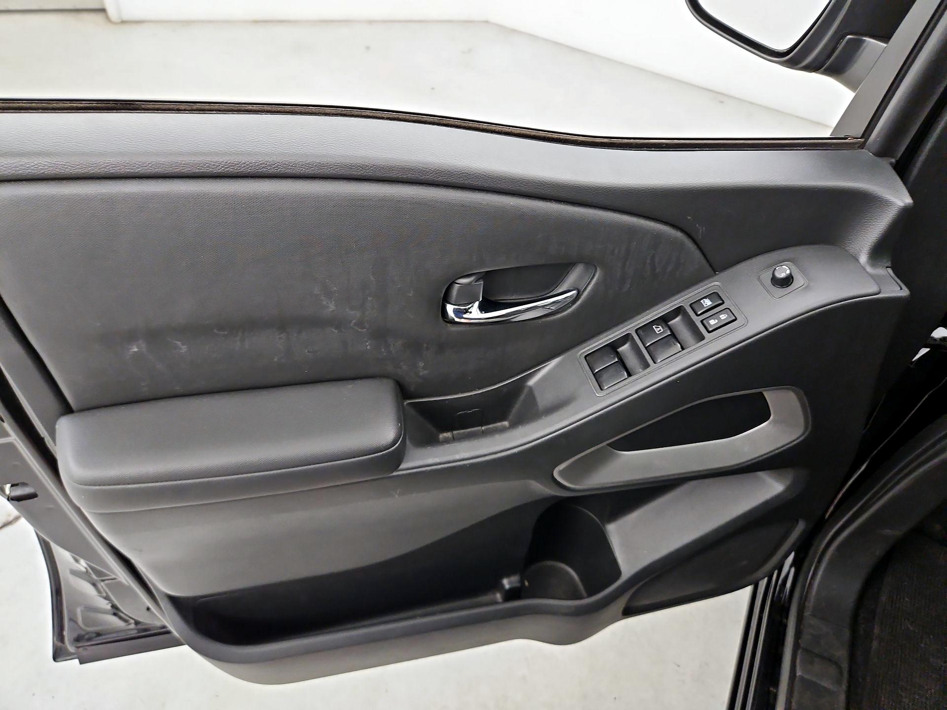 Thumbnail: 2023 Nissan Frontier - 12