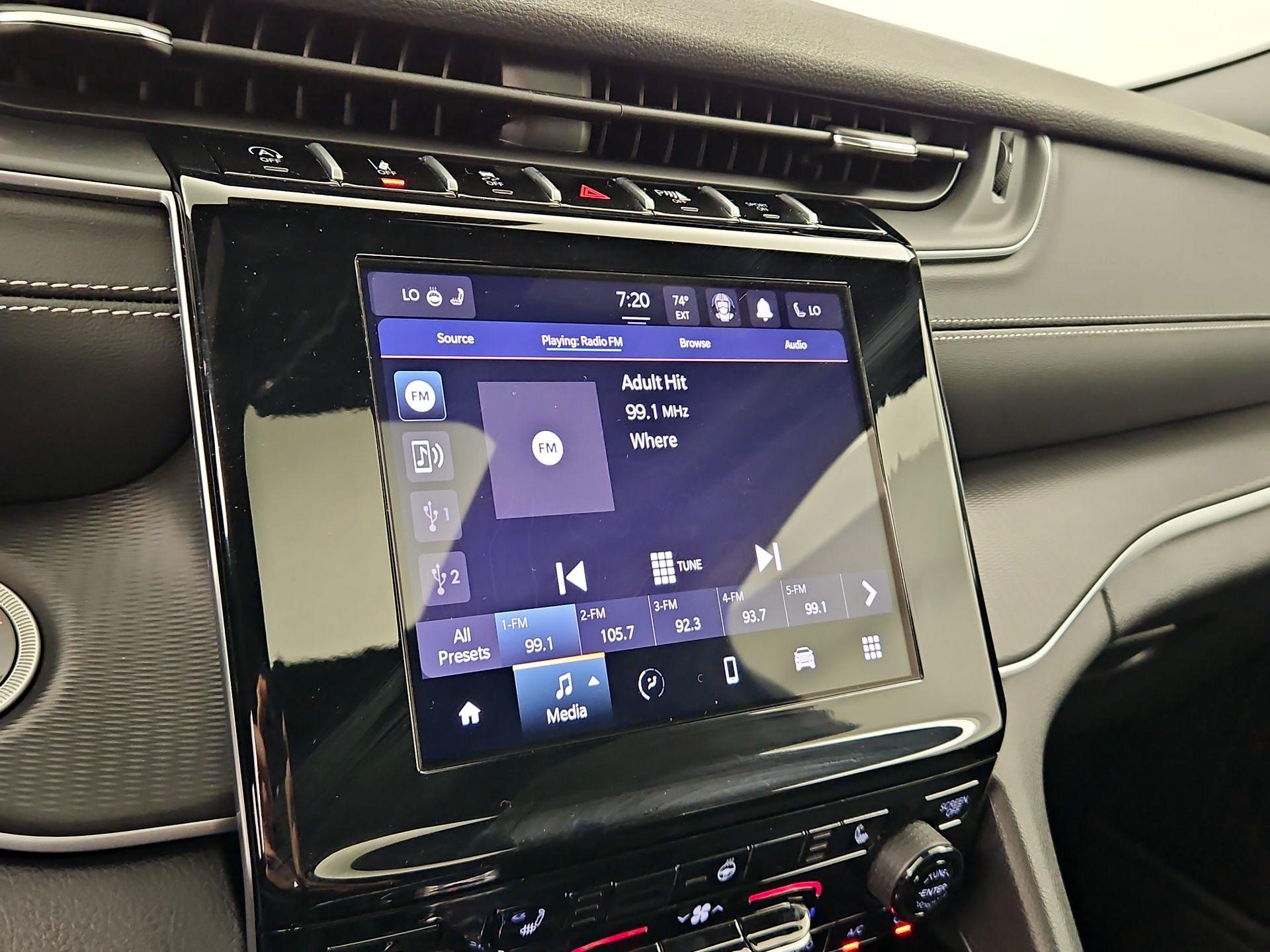 Thumbnail: 2025 Jeep Grand Cherokee - 15