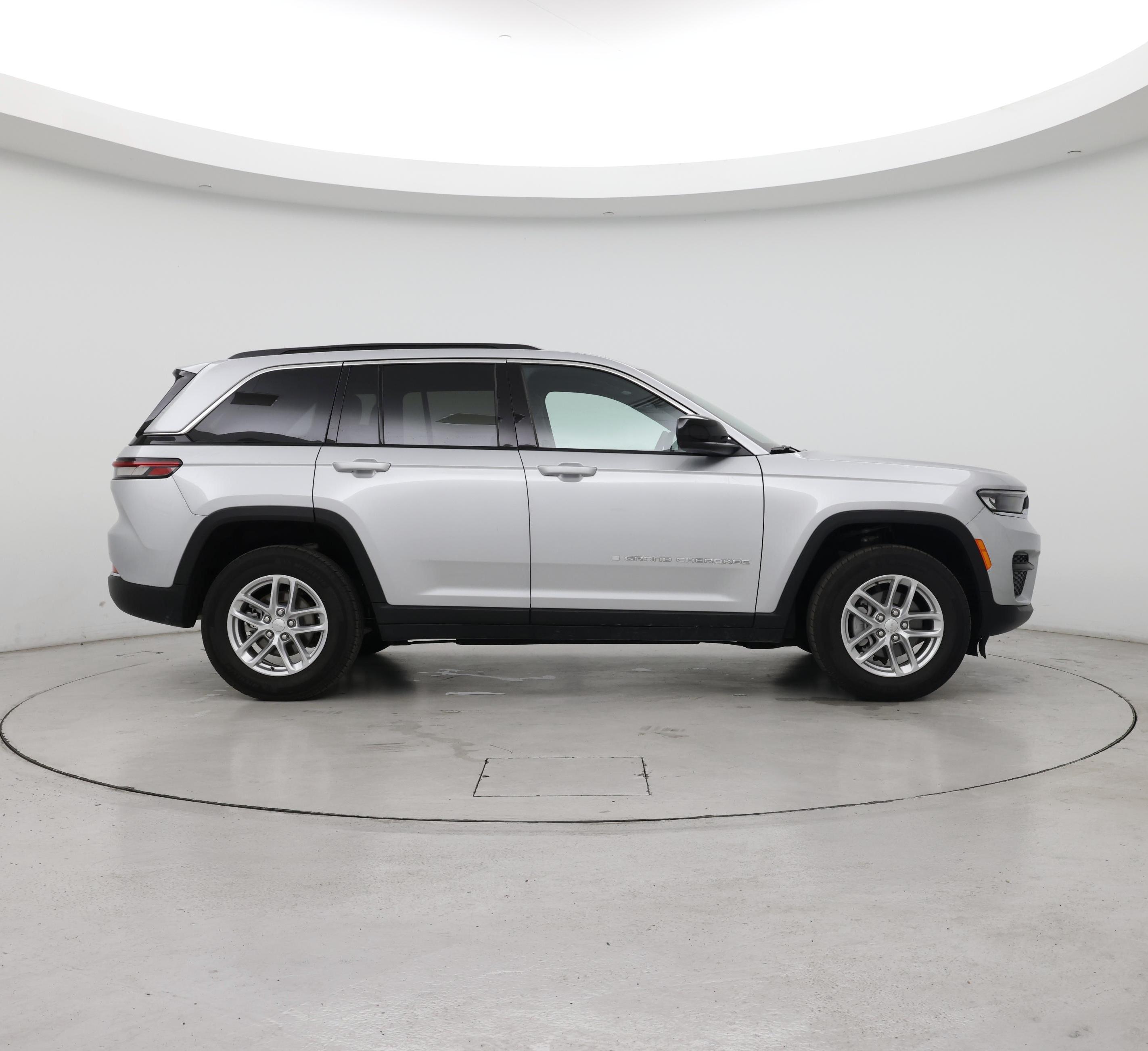 Thumbnail: 2025 Jeep Grand Cherokee - 7