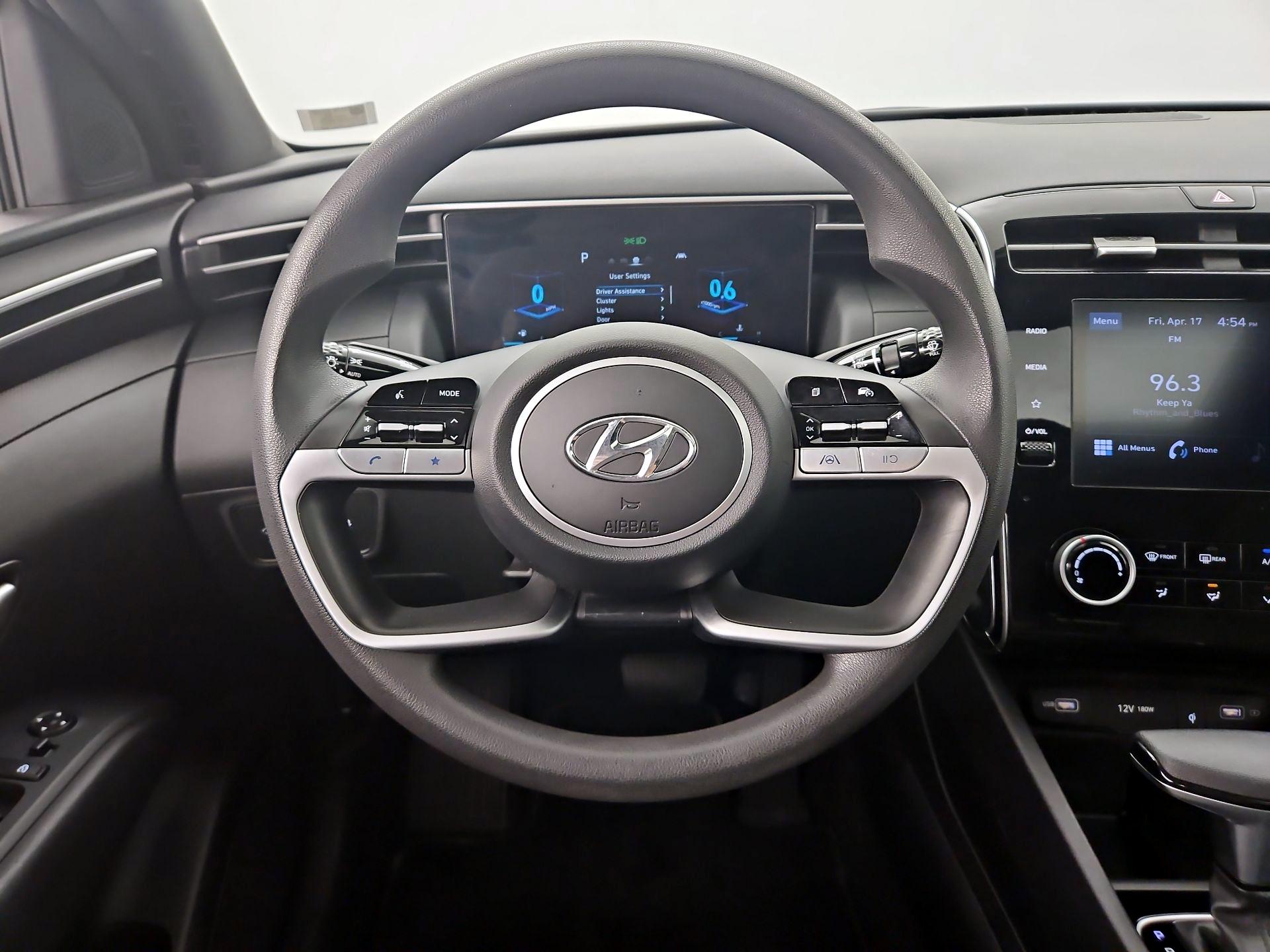 Thumbnail: 2023 Hyundai Santa Cruz - 10