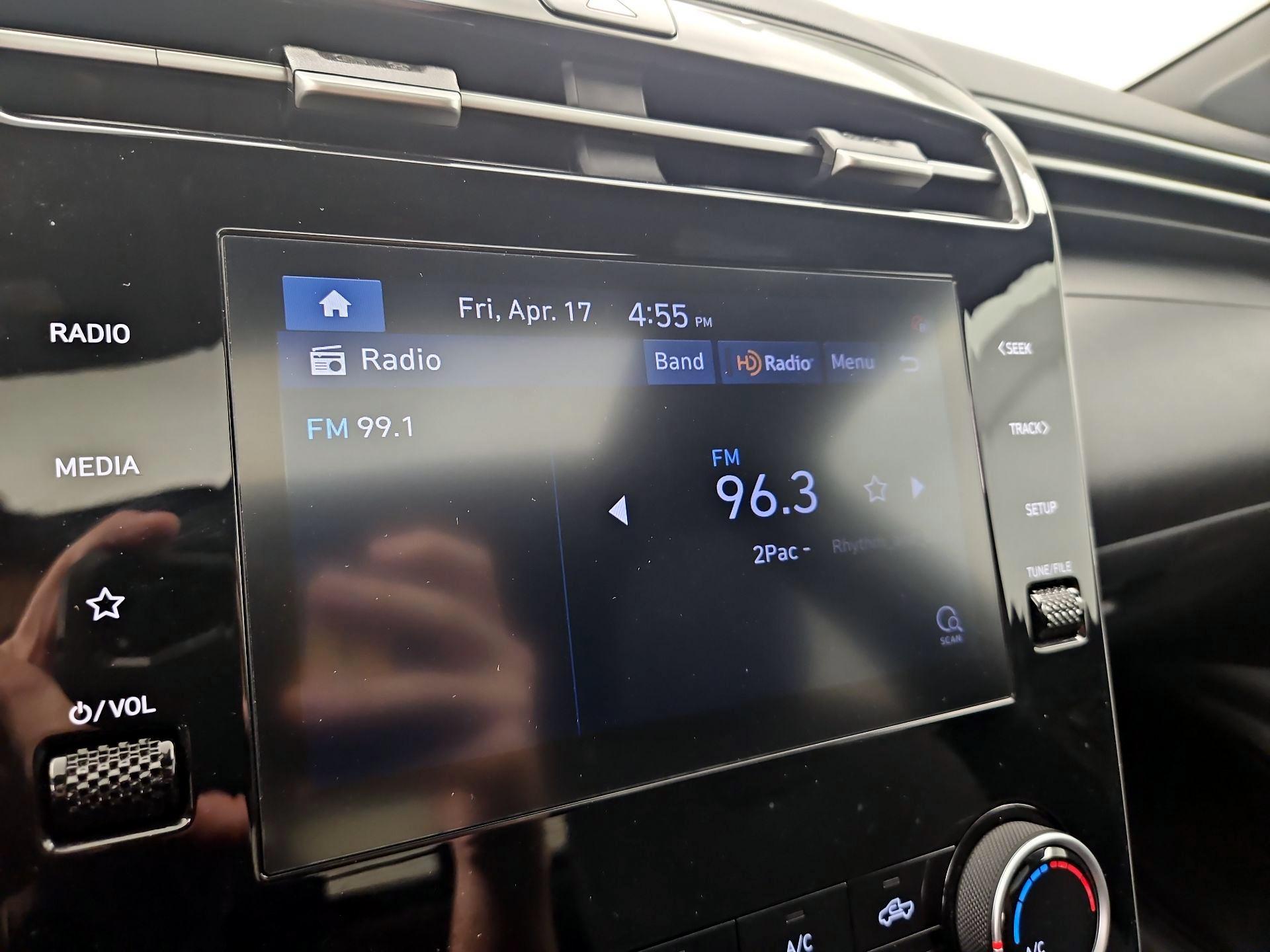 Thumbnail: 2023 Hyundai Santa Cruz - 15