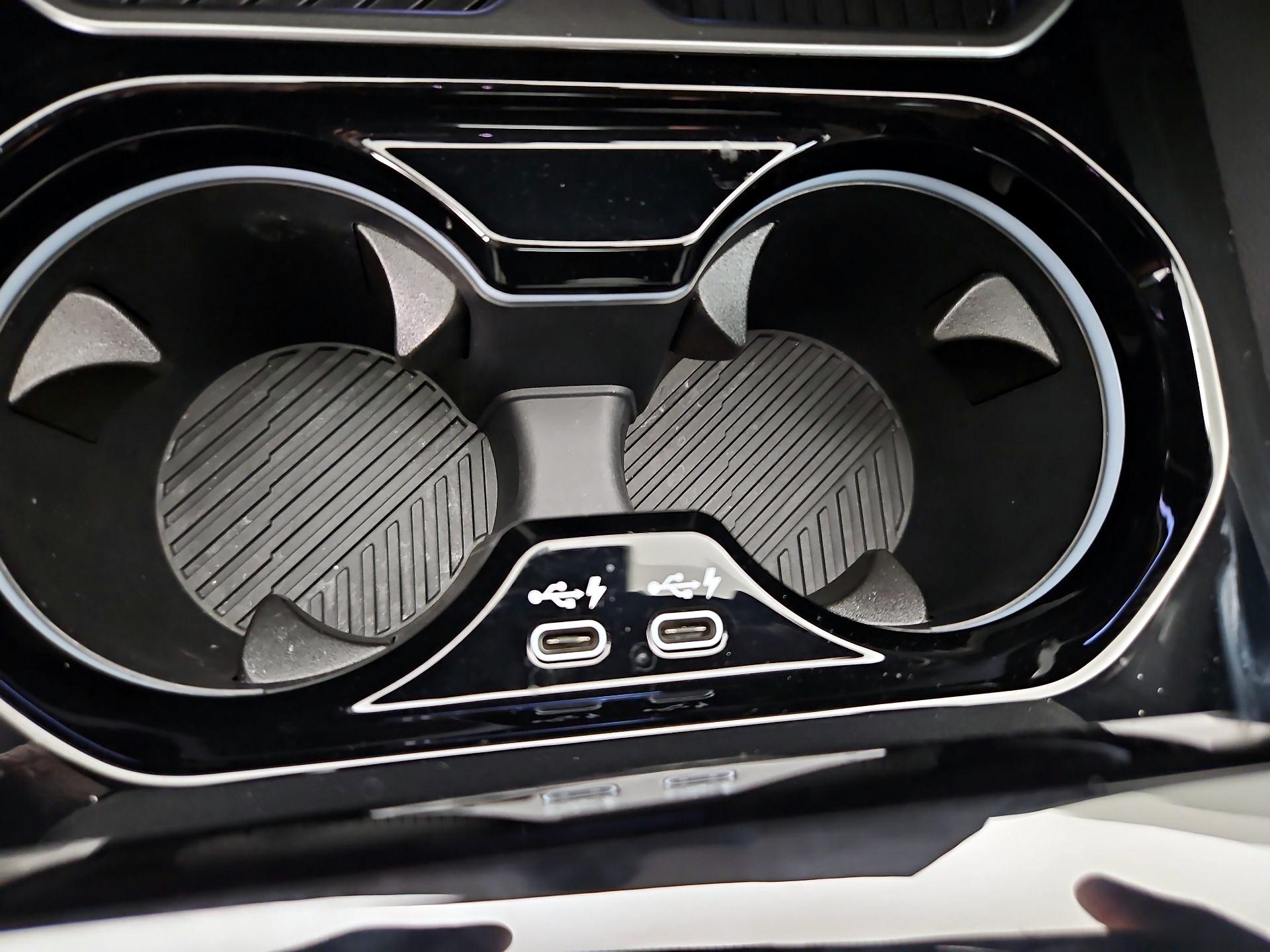 Thumbnail: 2024 BMW 5 Series - 19