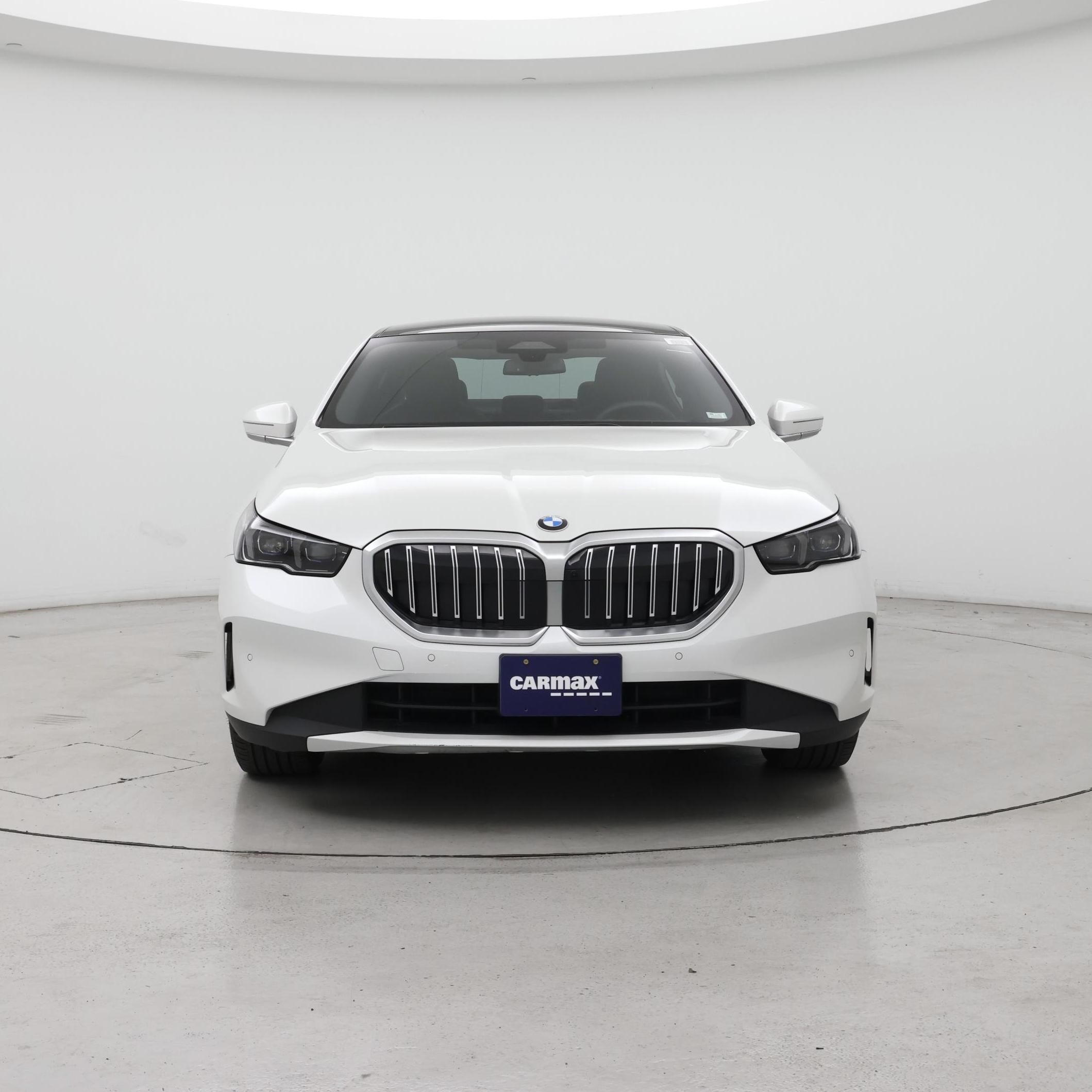 Thumbnail: 2024 BMW 5 Series - 5