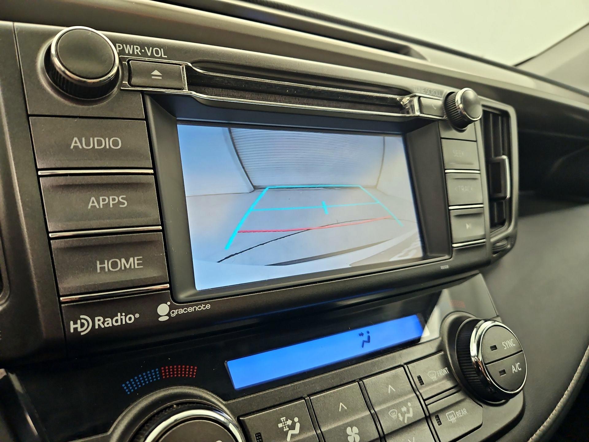 Thumbnail: 2015 Toyota RAV4 - 14