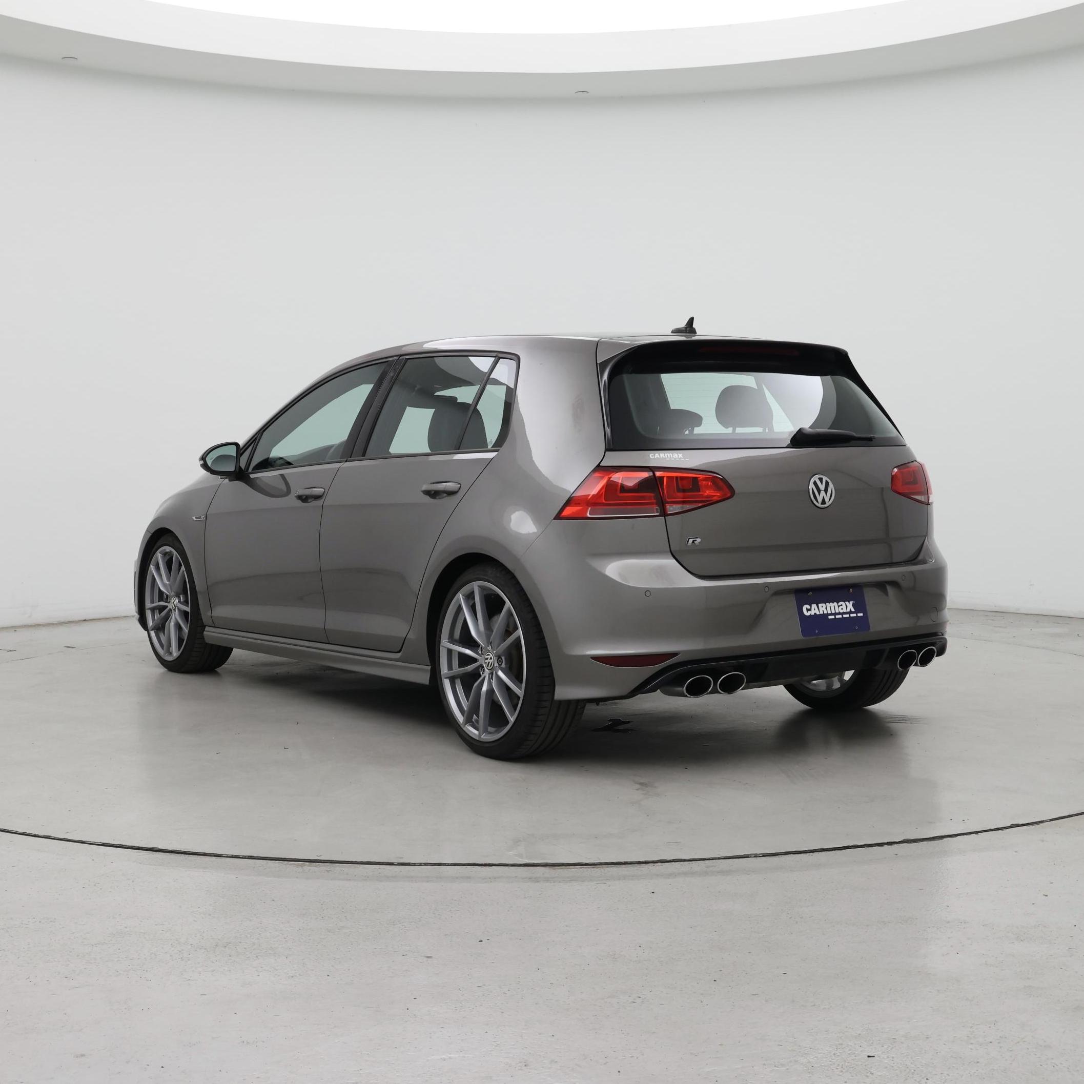 Thumbnail: 2017 Volkswagen Golf - 2