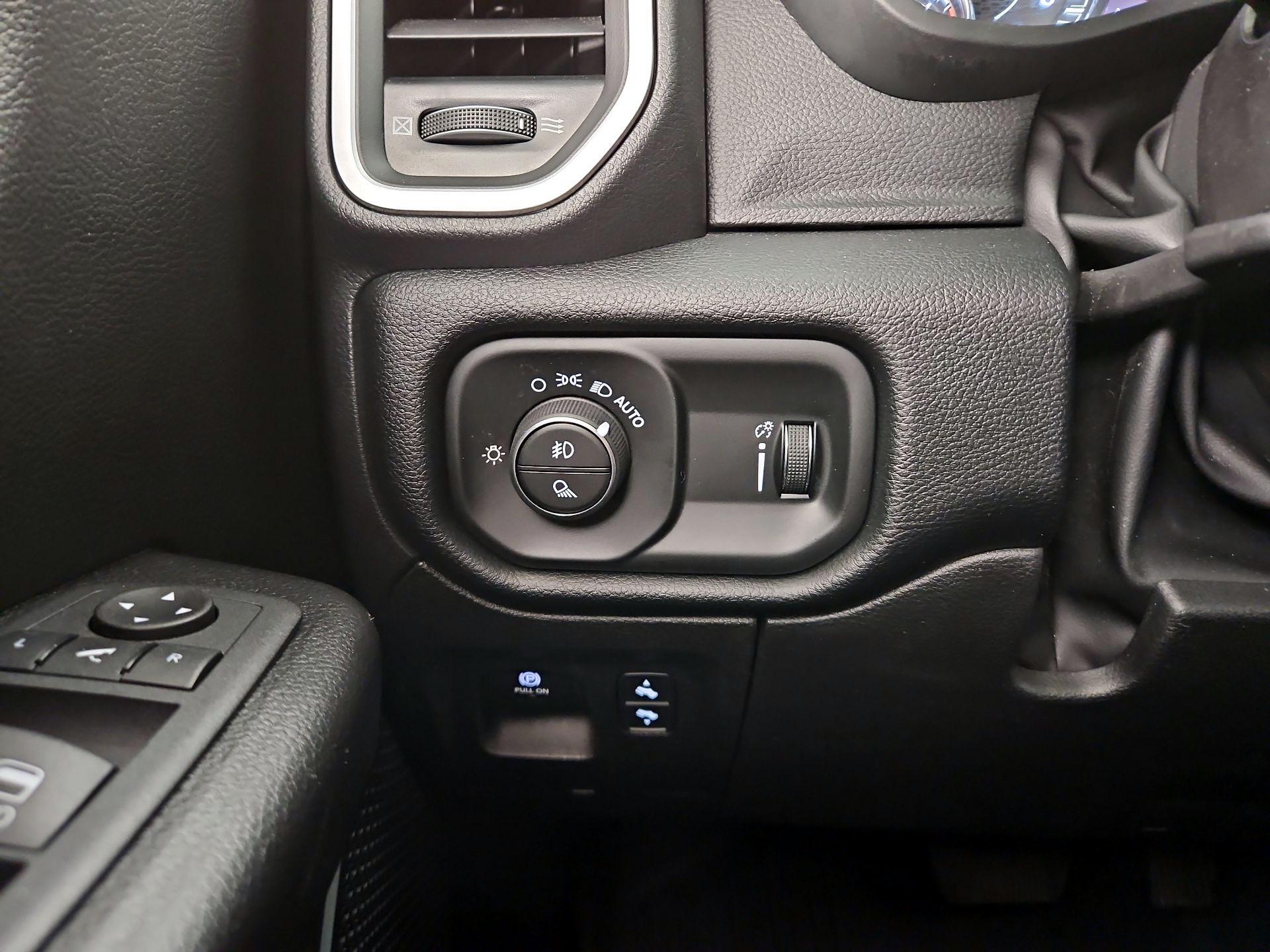 Thumbnail: 2022 RAM 1500 - 13