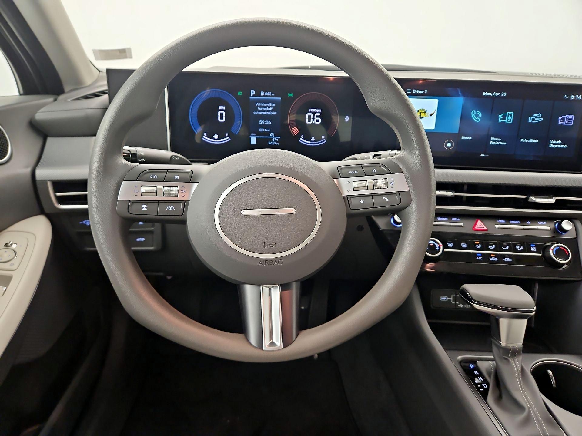 Thumbnail: 2025 Hyundai Sonata - 10