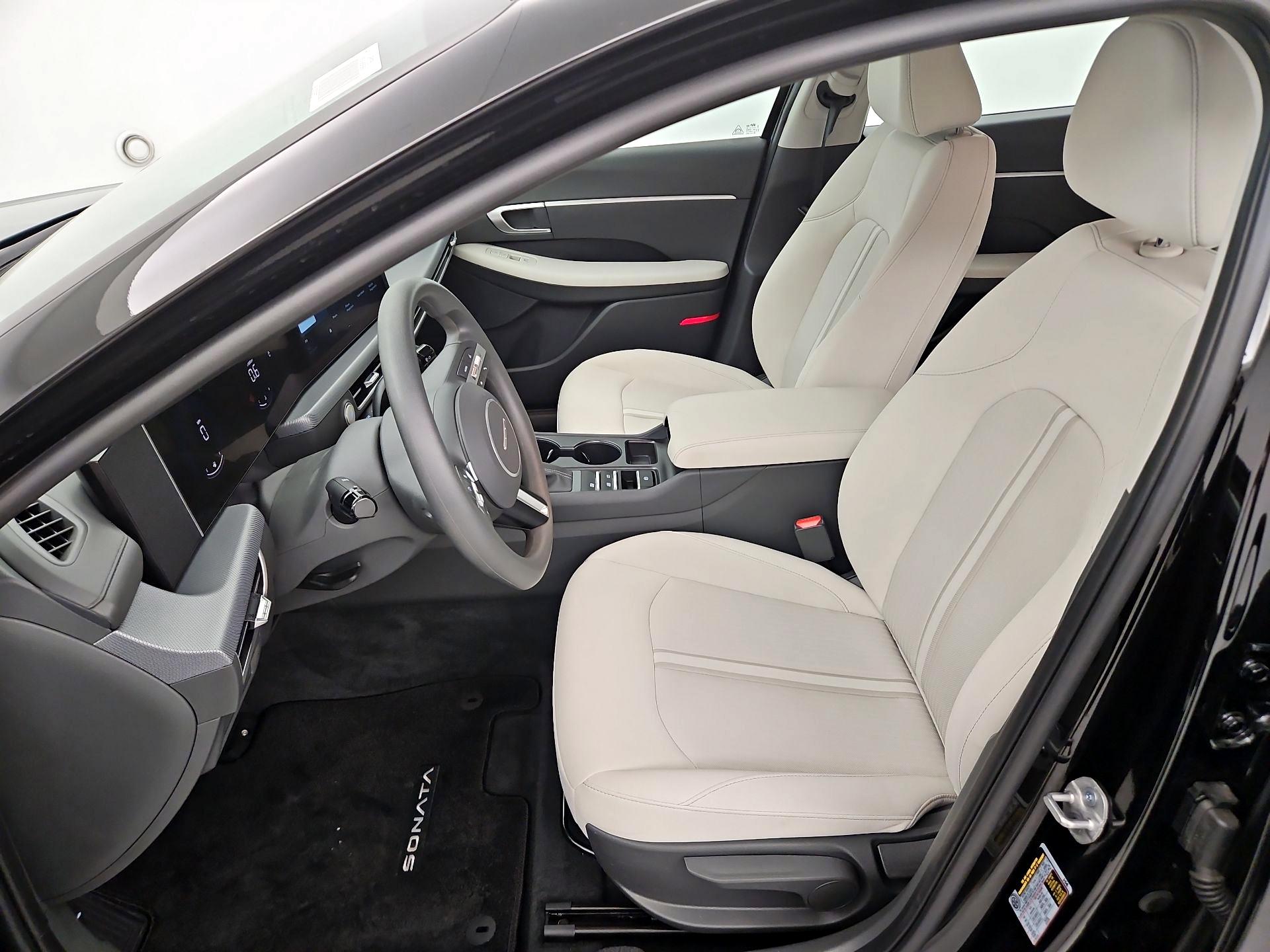 Thumbnail: 2025 Hyundai Sonata - 11