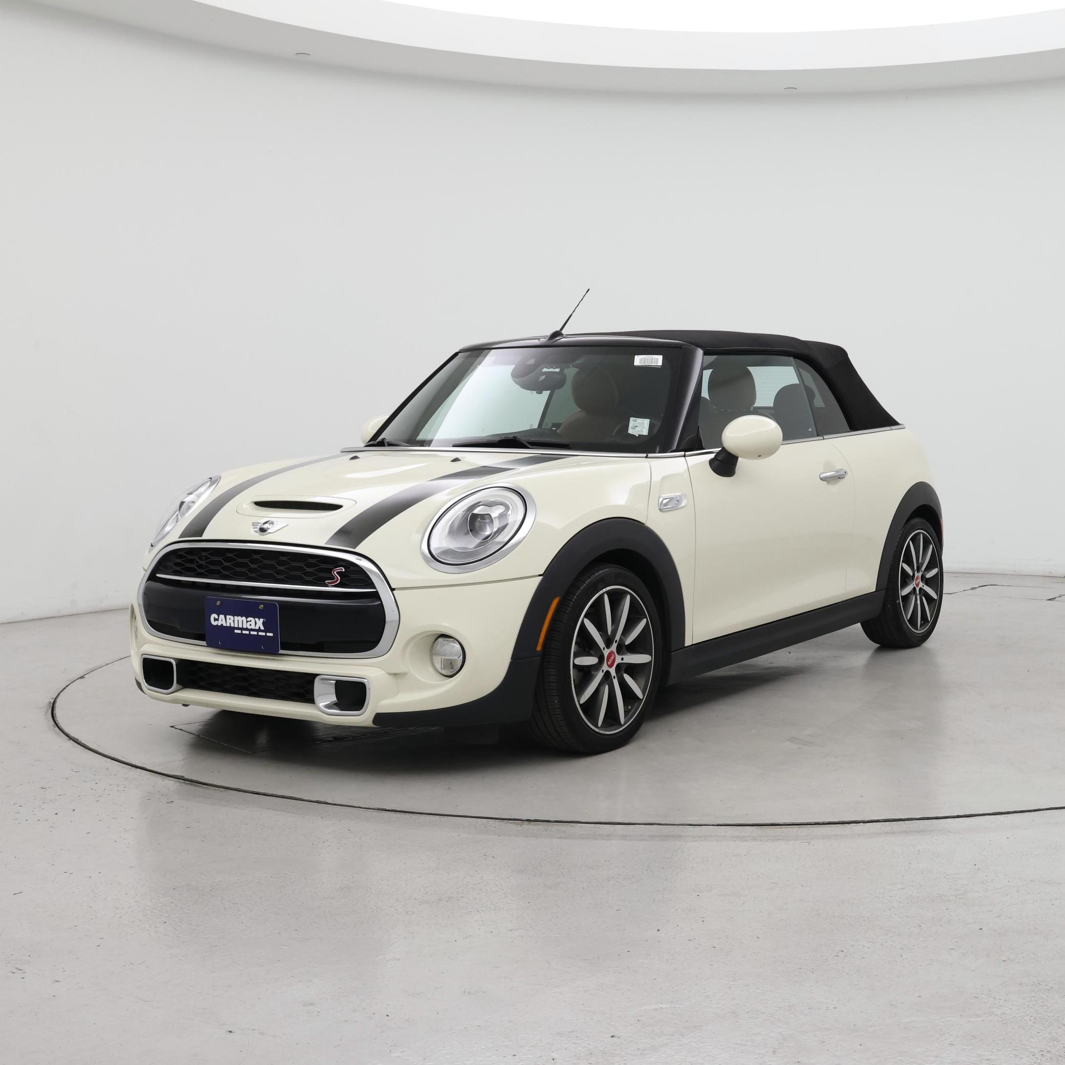 Thumbnail: 2017 MINI Cooper - 4